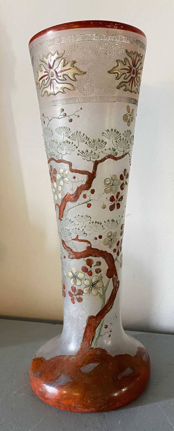 Vase Cornet ''Printemps'' F. T. Legras décors Japon cristallerie St Denis 1900