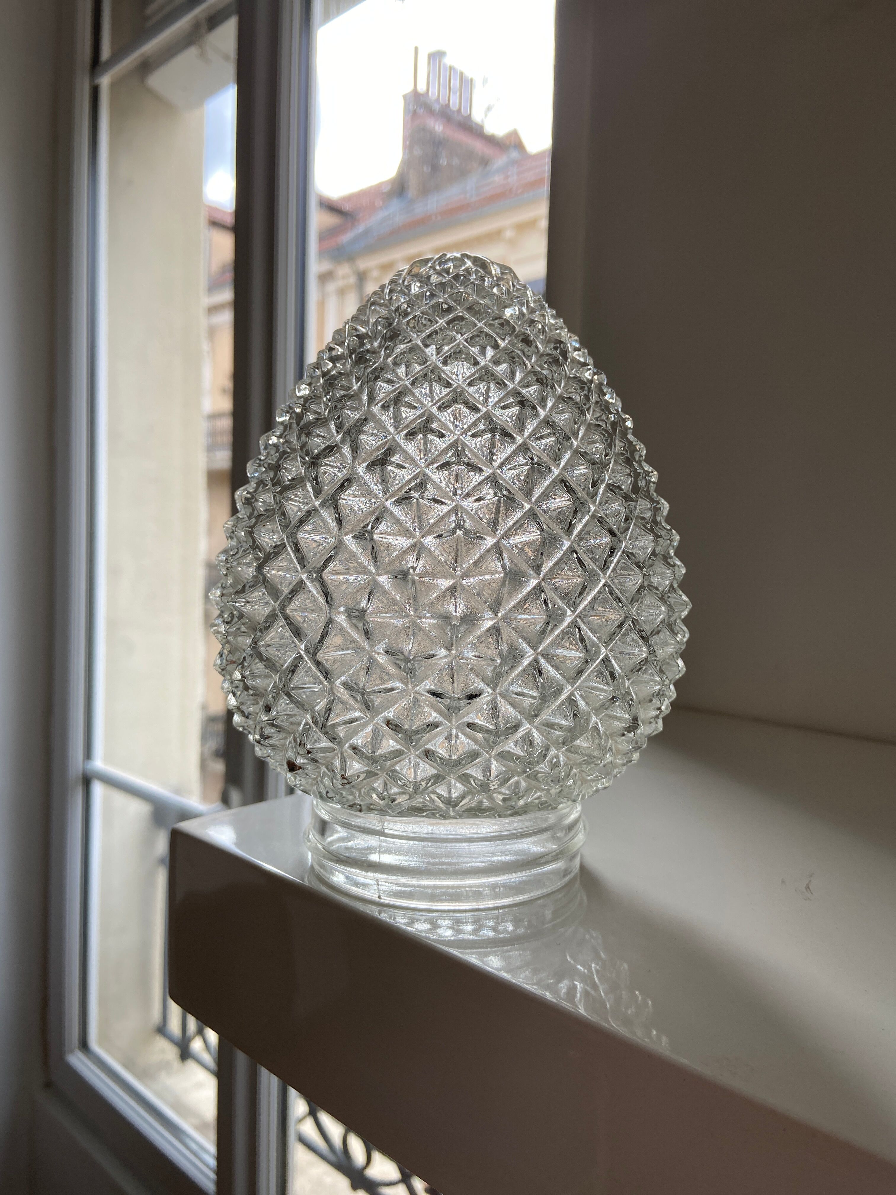Globe glass pine cone