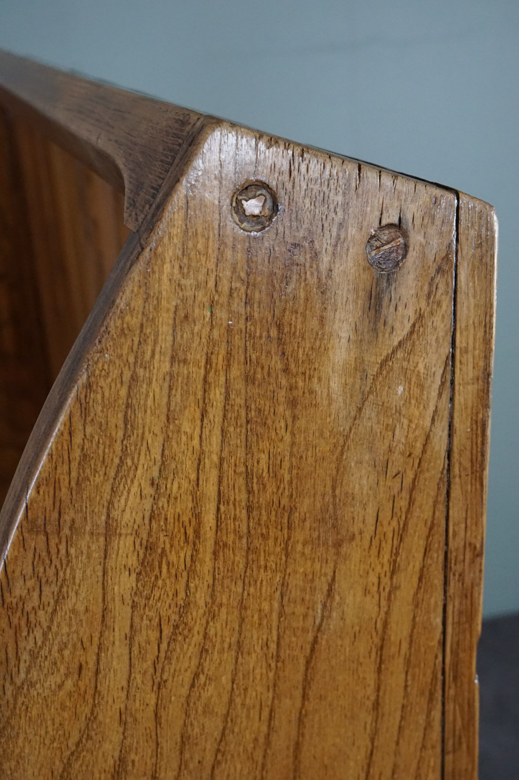 English bench nineteenth century