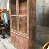 Library - Old patina showcase