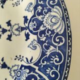 Antique Gien plate – Decor inspired by the Manufacture de Lille 17-18th century