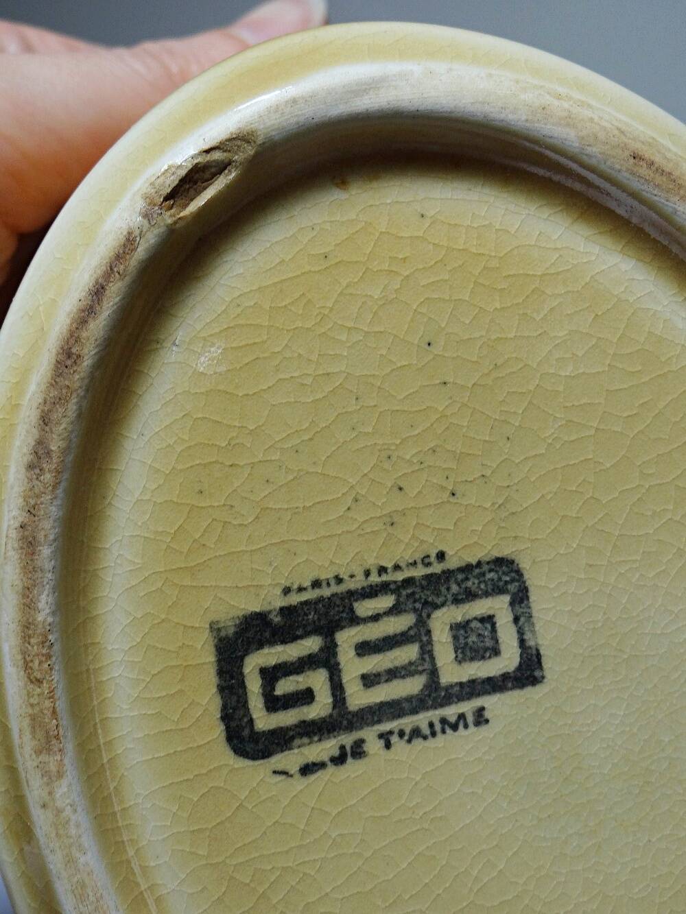 Small vintage terrine GEO from the 50s-60s, beige ceramic duck.
