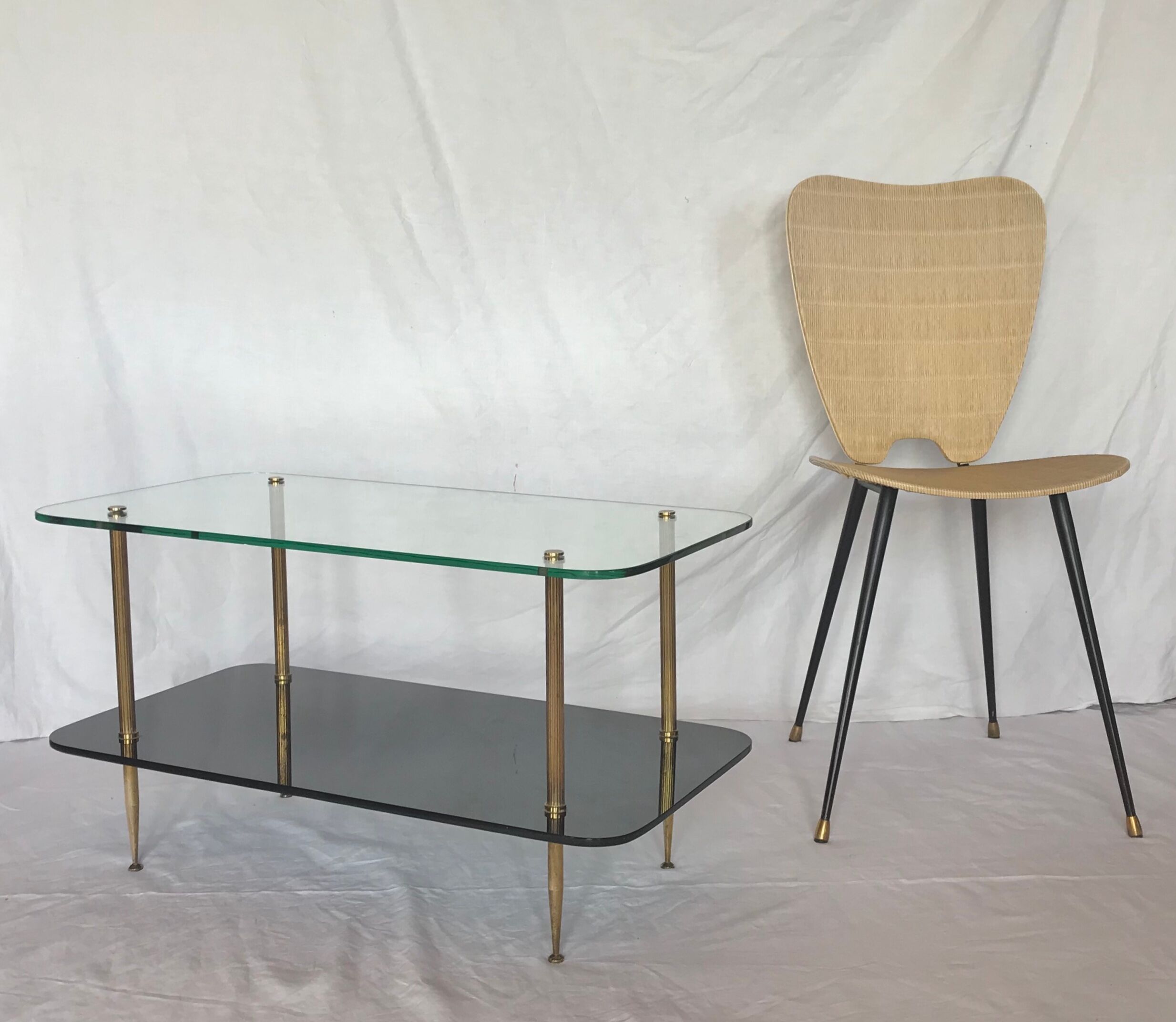 Table basse années 50 verre et laiton