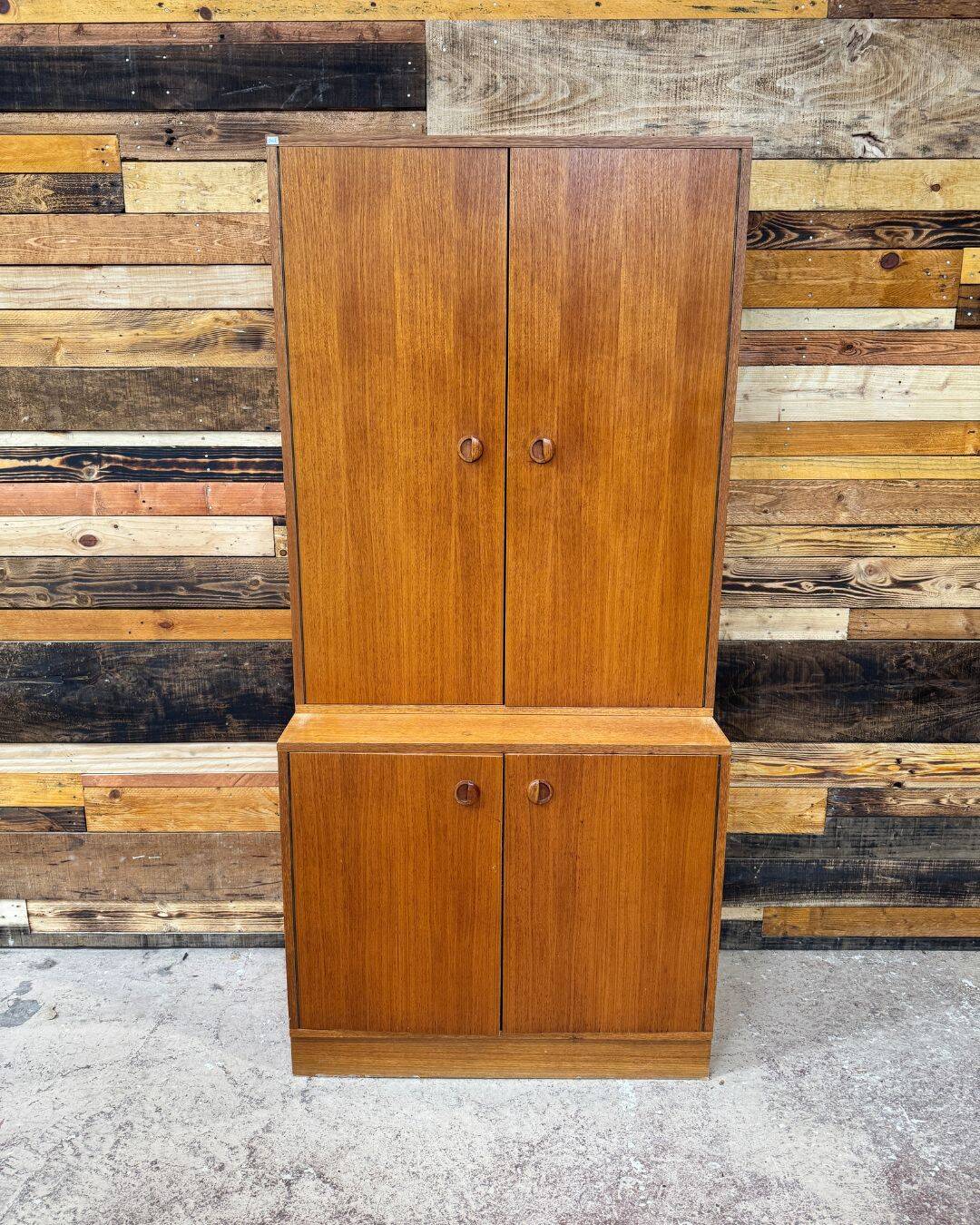 Teak bookshelf - 1960s