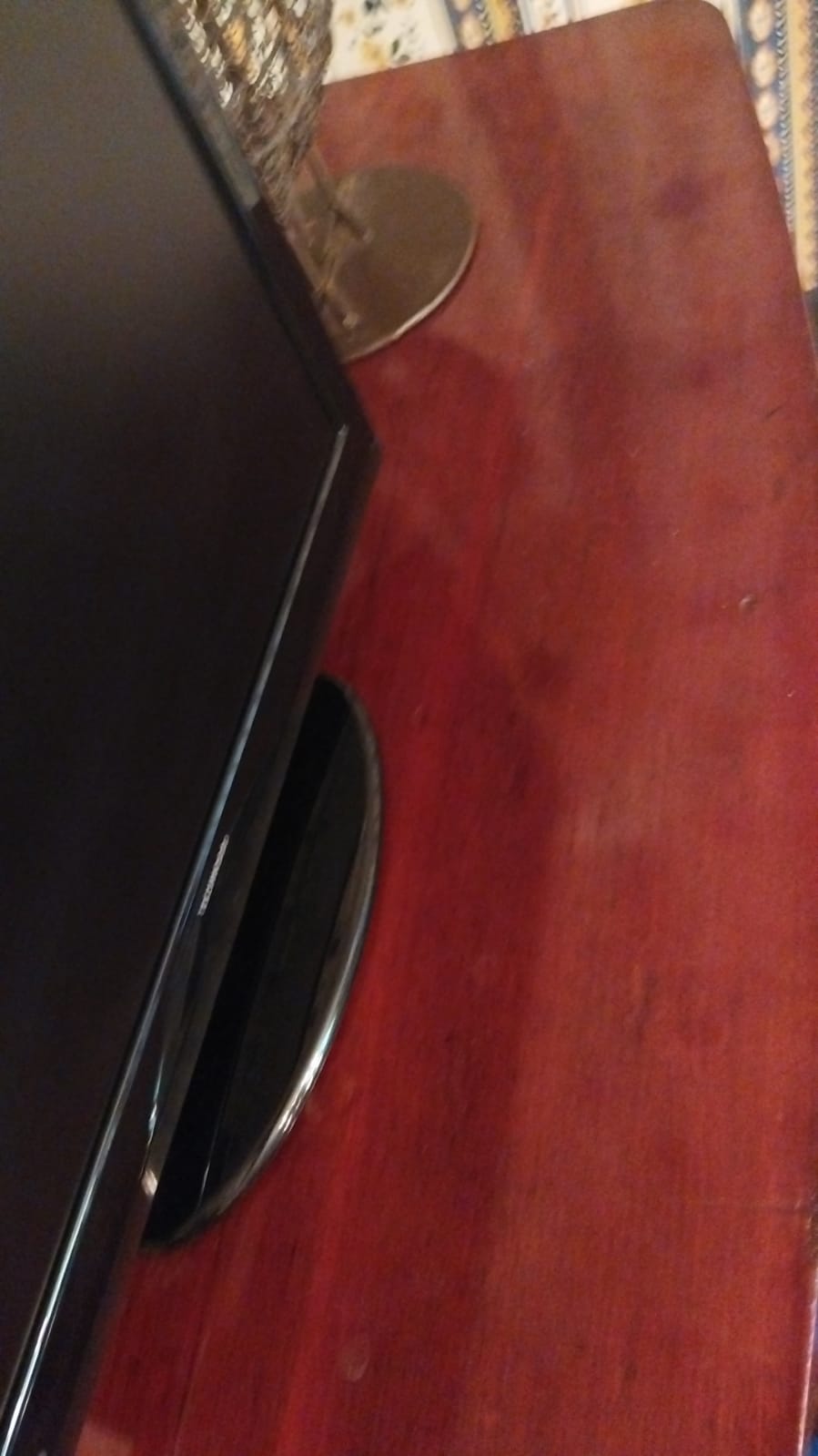 English mahogany chest of drawers XIXth