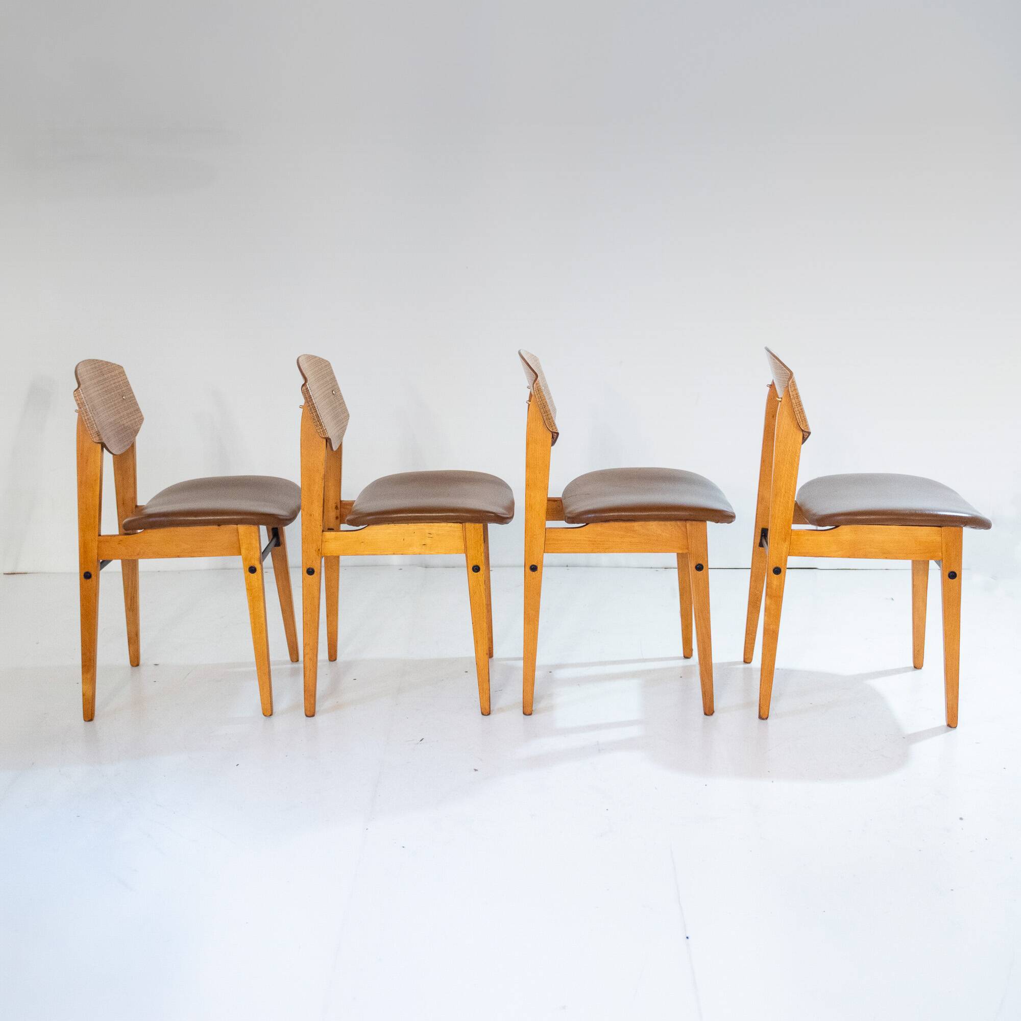 Mid- Century Modern Dining Chairs in Scandinavian Style