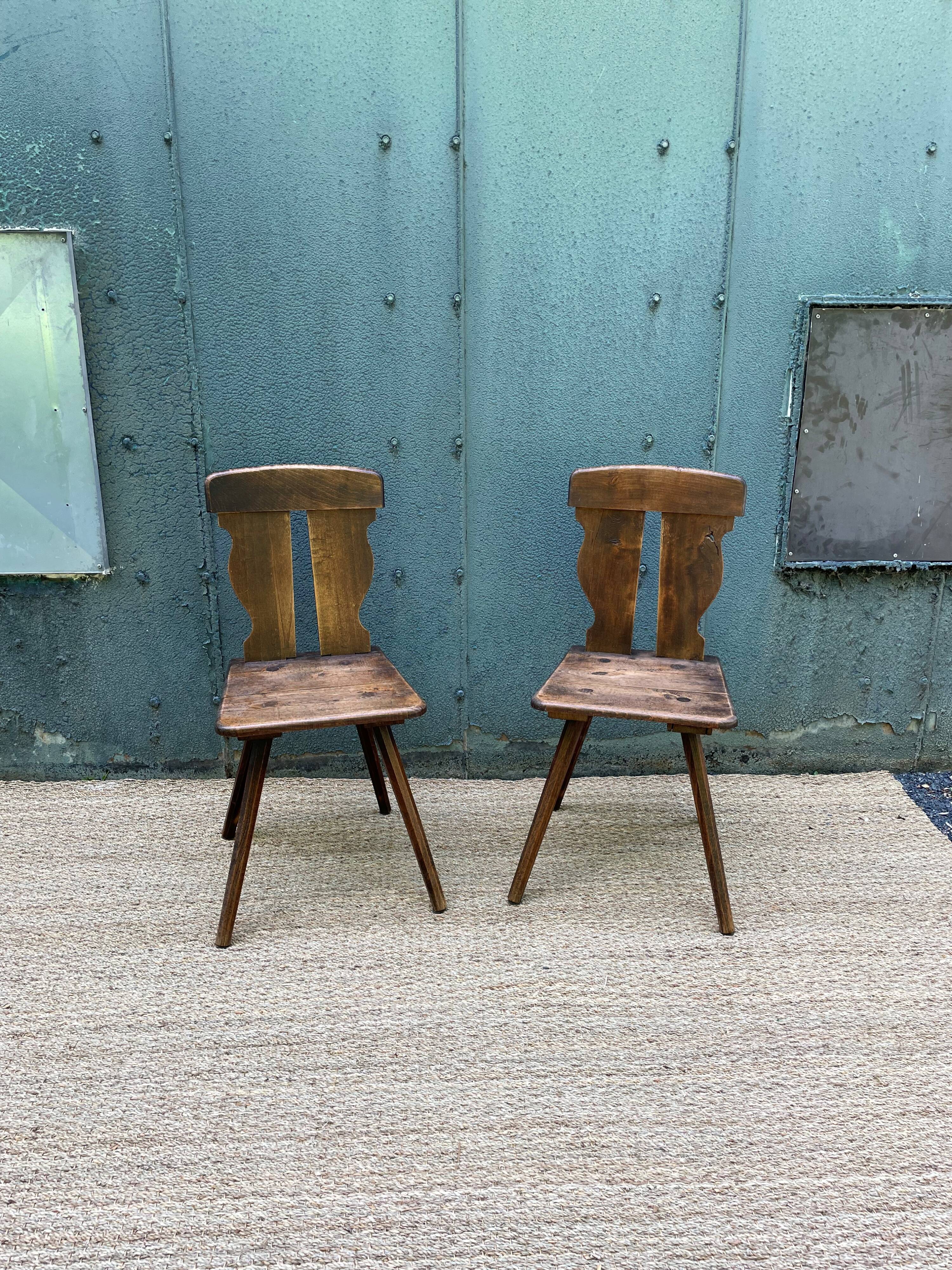 Pair of chairs made of vintage wood