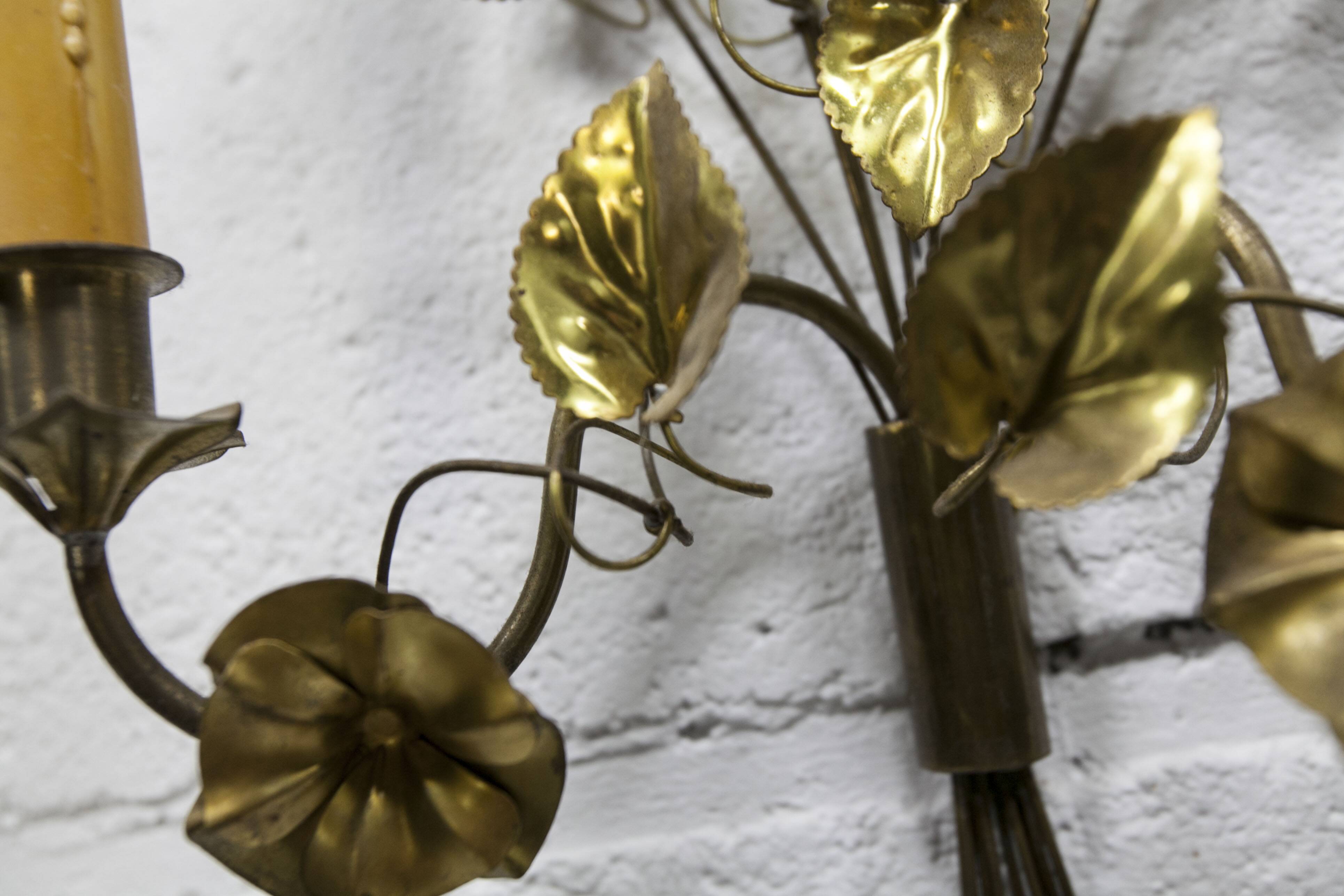 Pair of double flower bouquet sconces in brass 1960