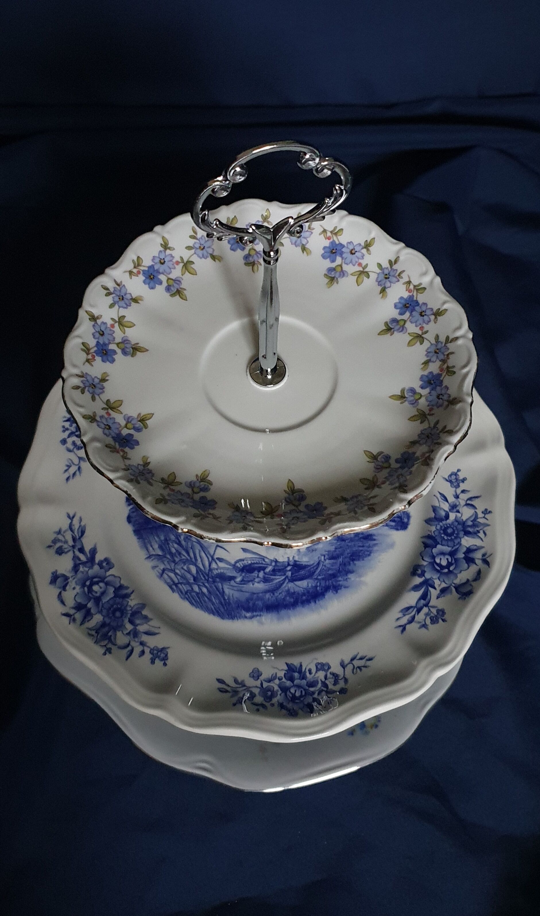 Aperitif fruit cake display