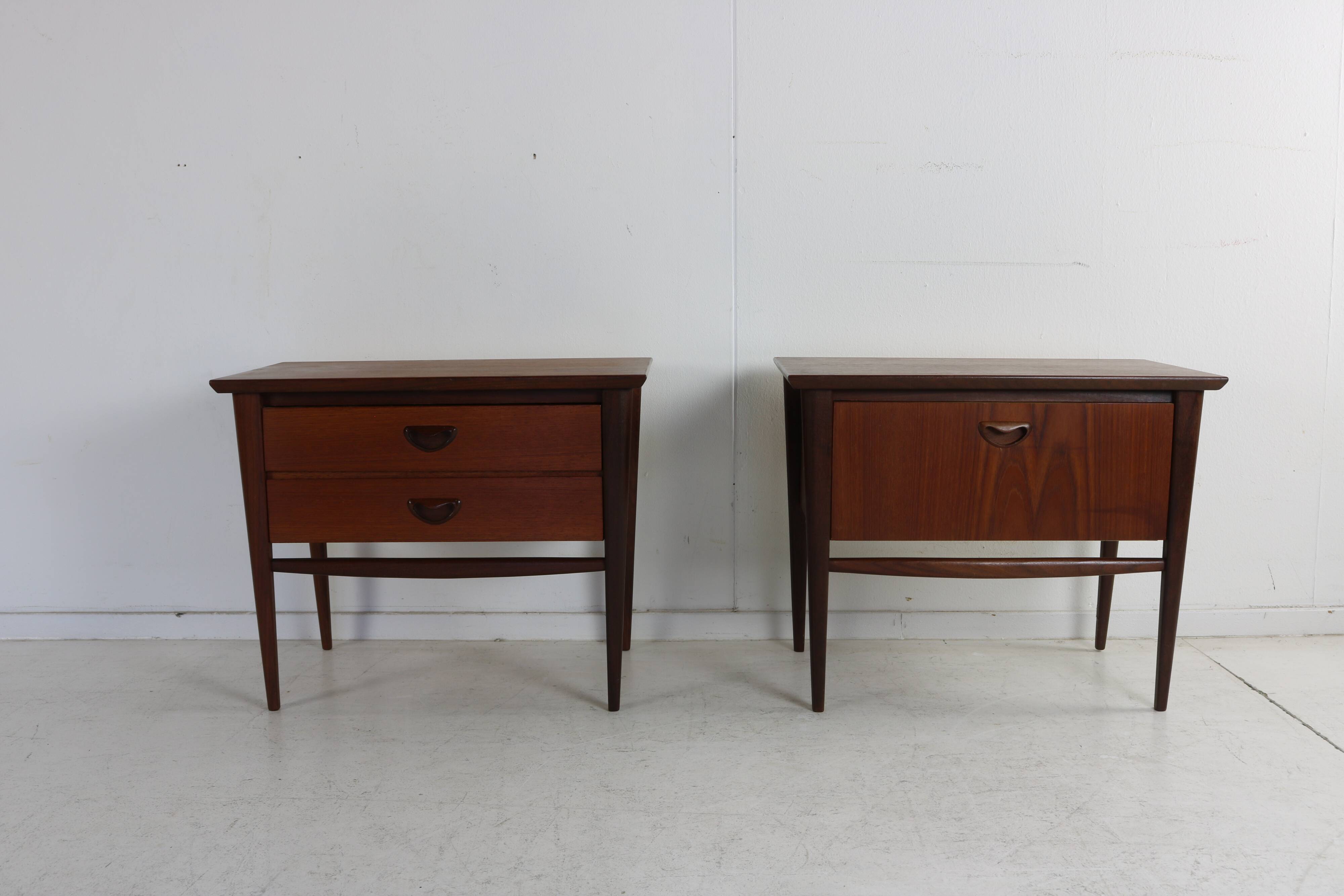 Sixties dutch design set of night stands by Louis van Teeffelen for Webe