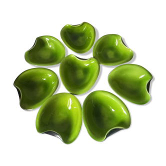 Set of ramekins and salad bowl