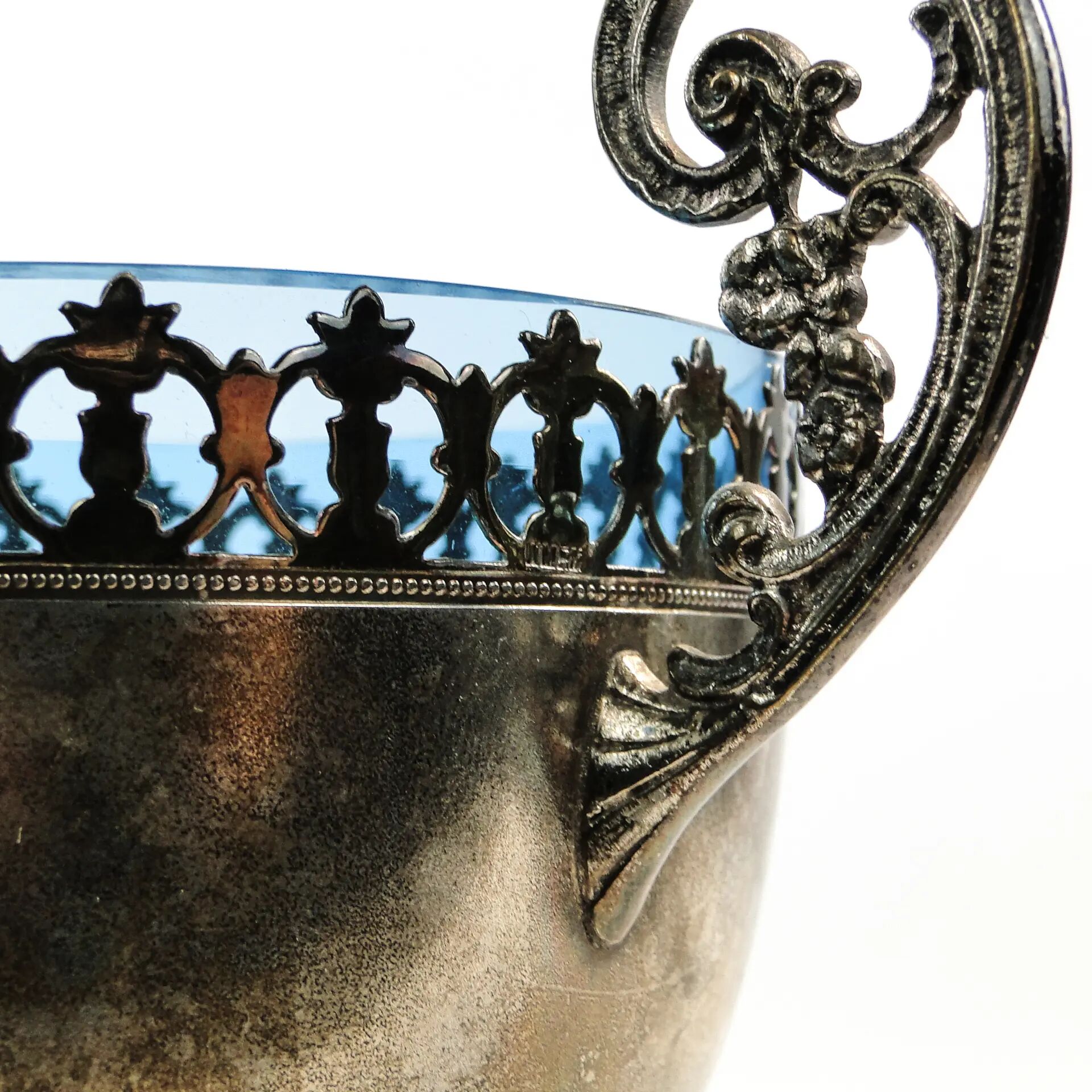 Sugar bowl, Art Nouveau, silver-plated brass, WMF, Germany, 1900s
