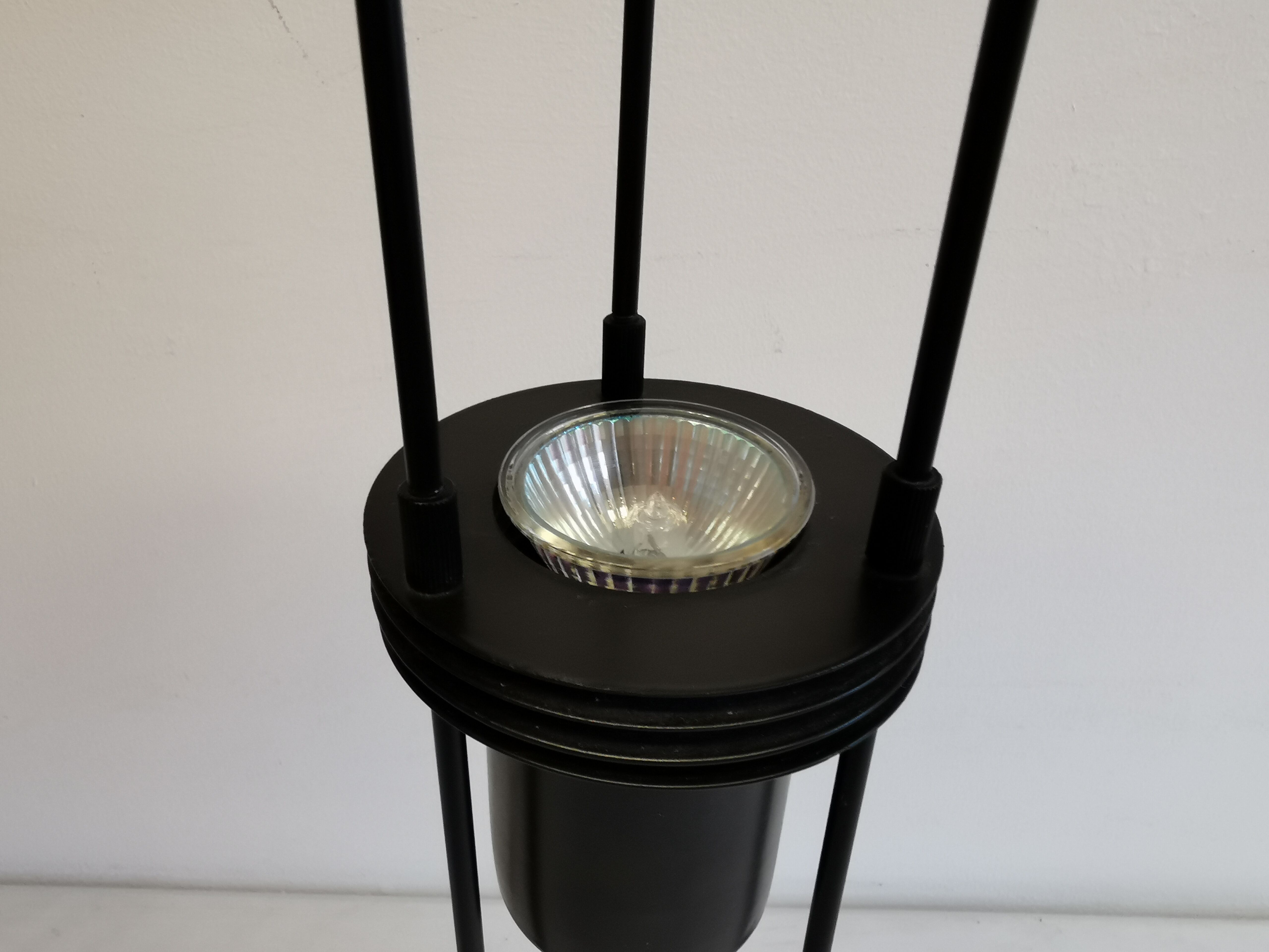 Table lamp in black colour