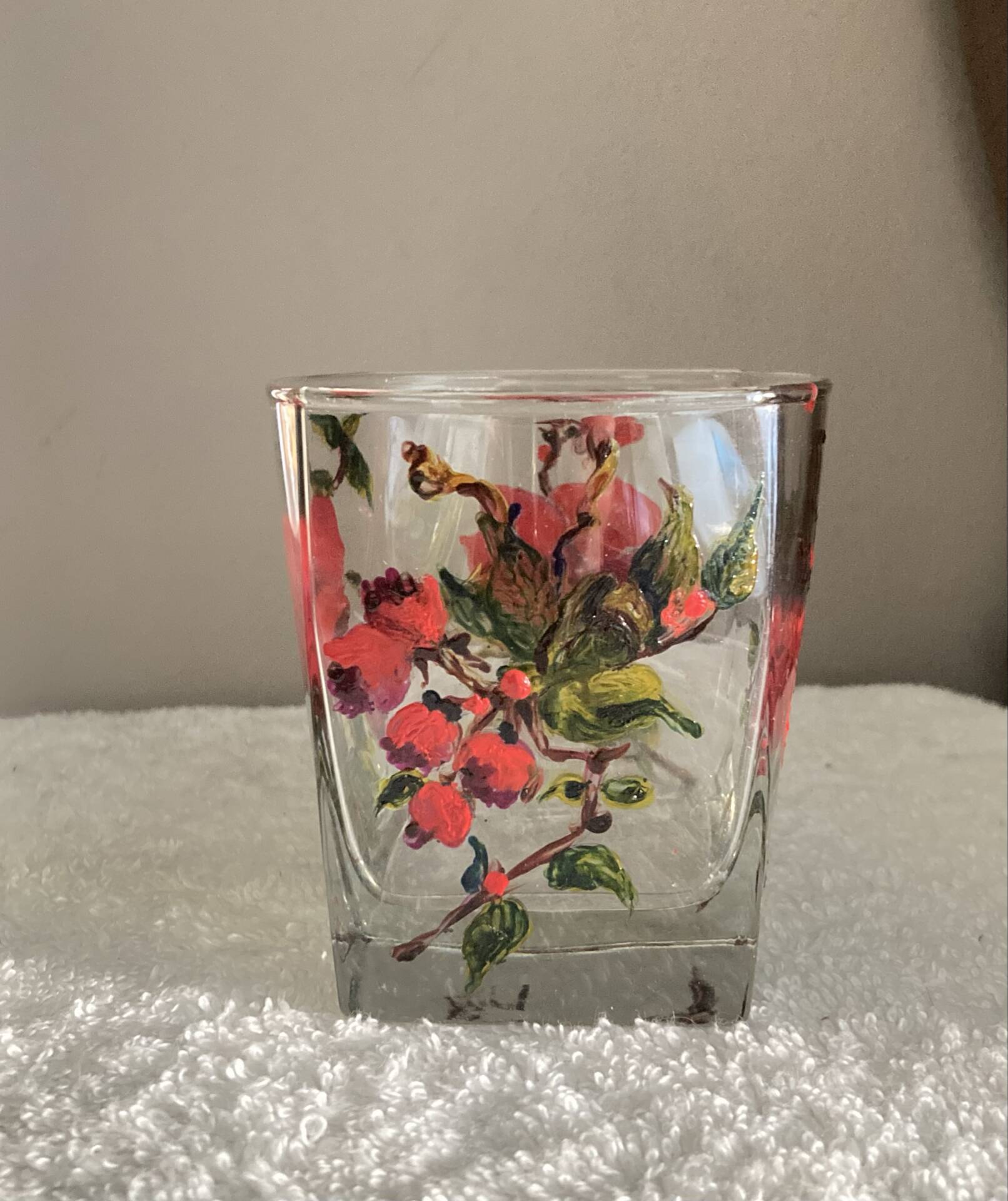 Unique whisky glass with a poppy design, handmade and signed by M.B.