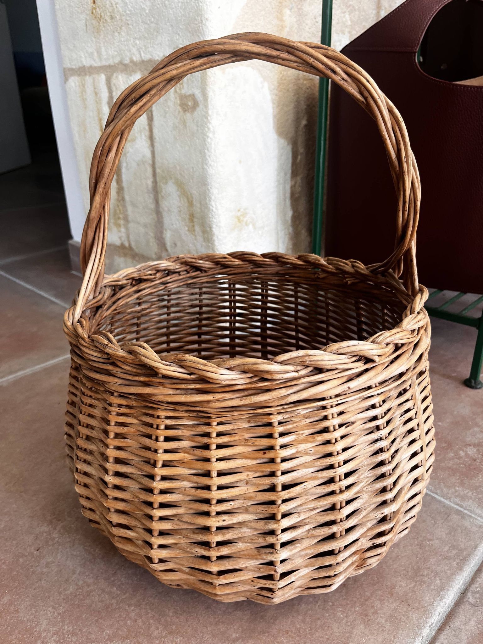 Wicker basket