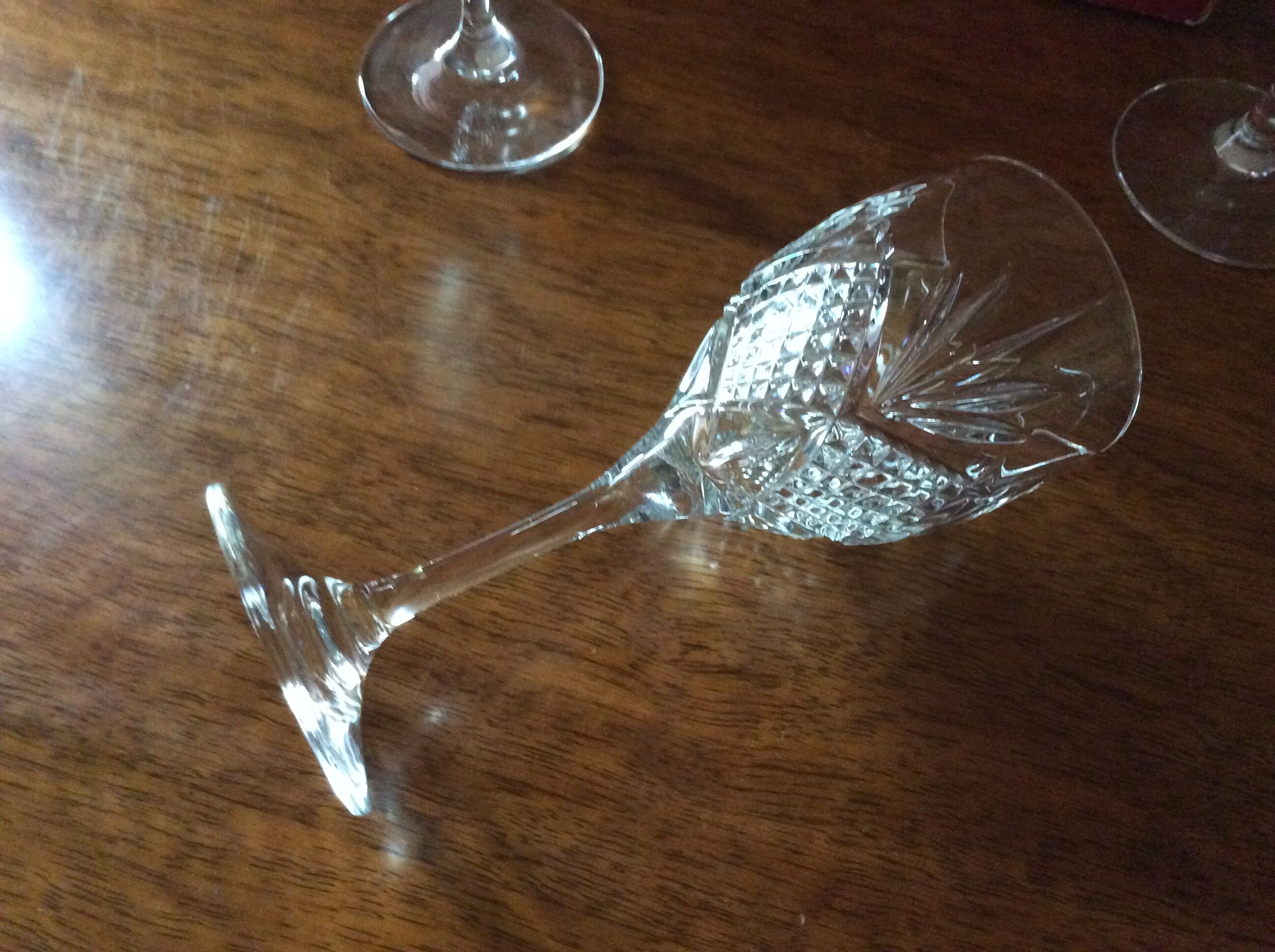 3 verres à pied en cristal de France