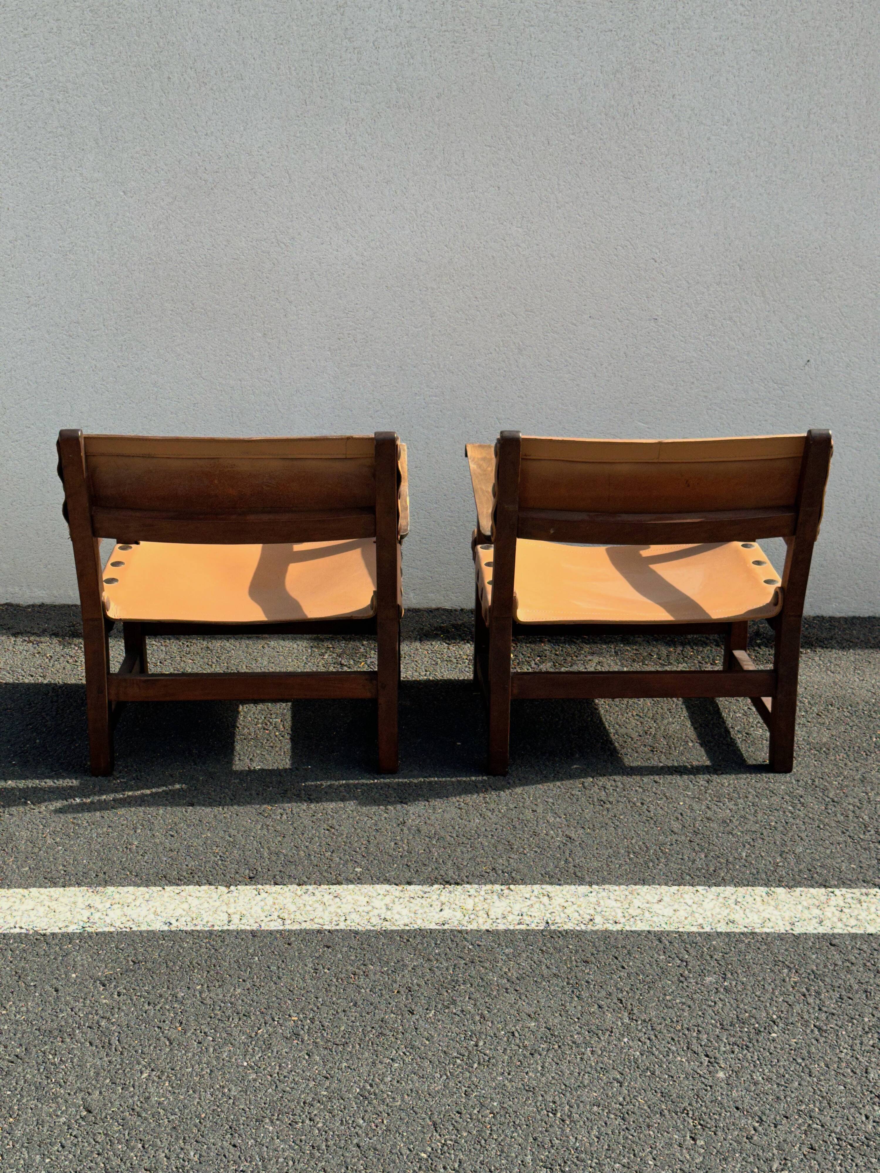 Brutalist armchair in wood and leather 60s