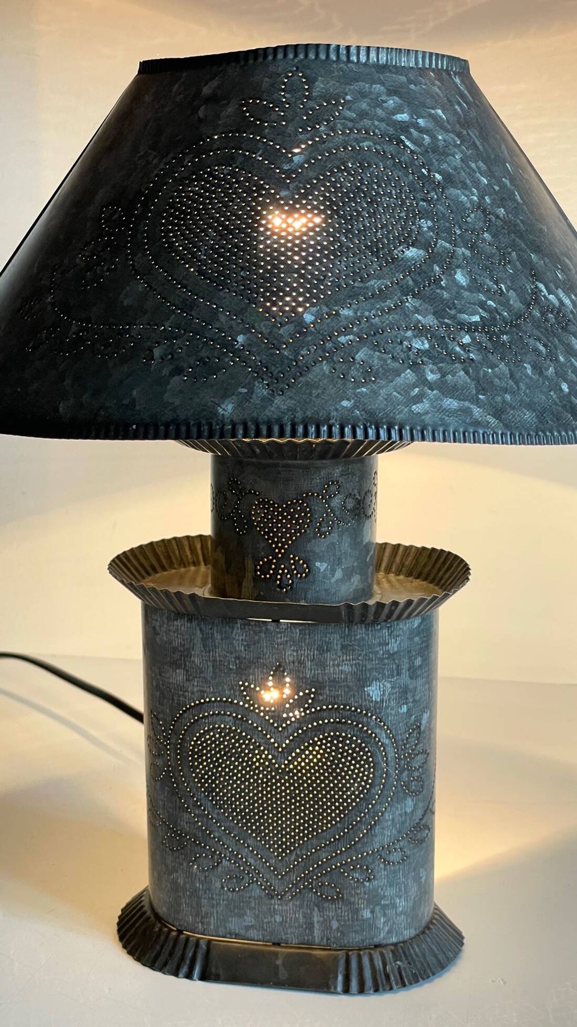 LAMPE Coeur ZINC Vintage