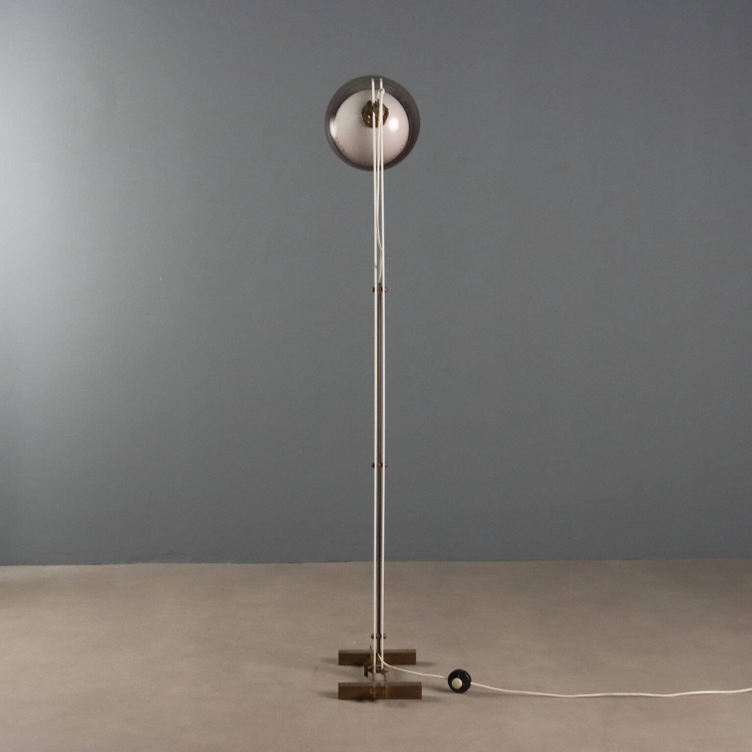 Floor lamp from the 60s-70s