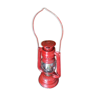 Lampe tempête vintage rouge électrique