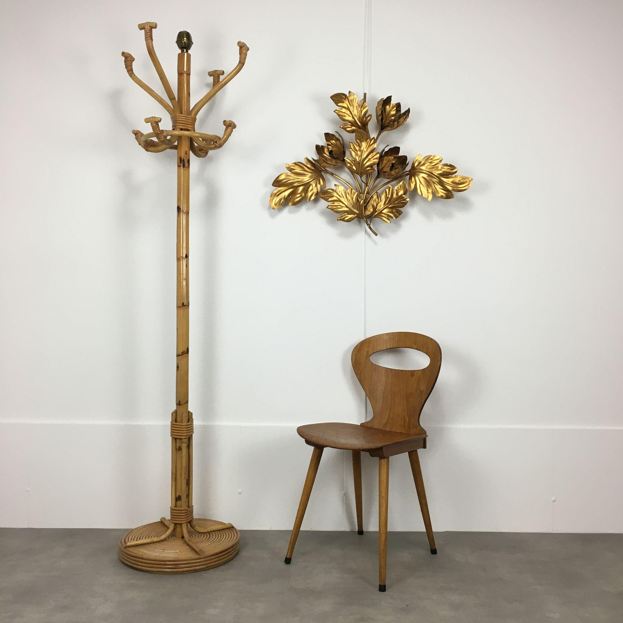 Rattan parrot coat rack and chic jungle style brass
