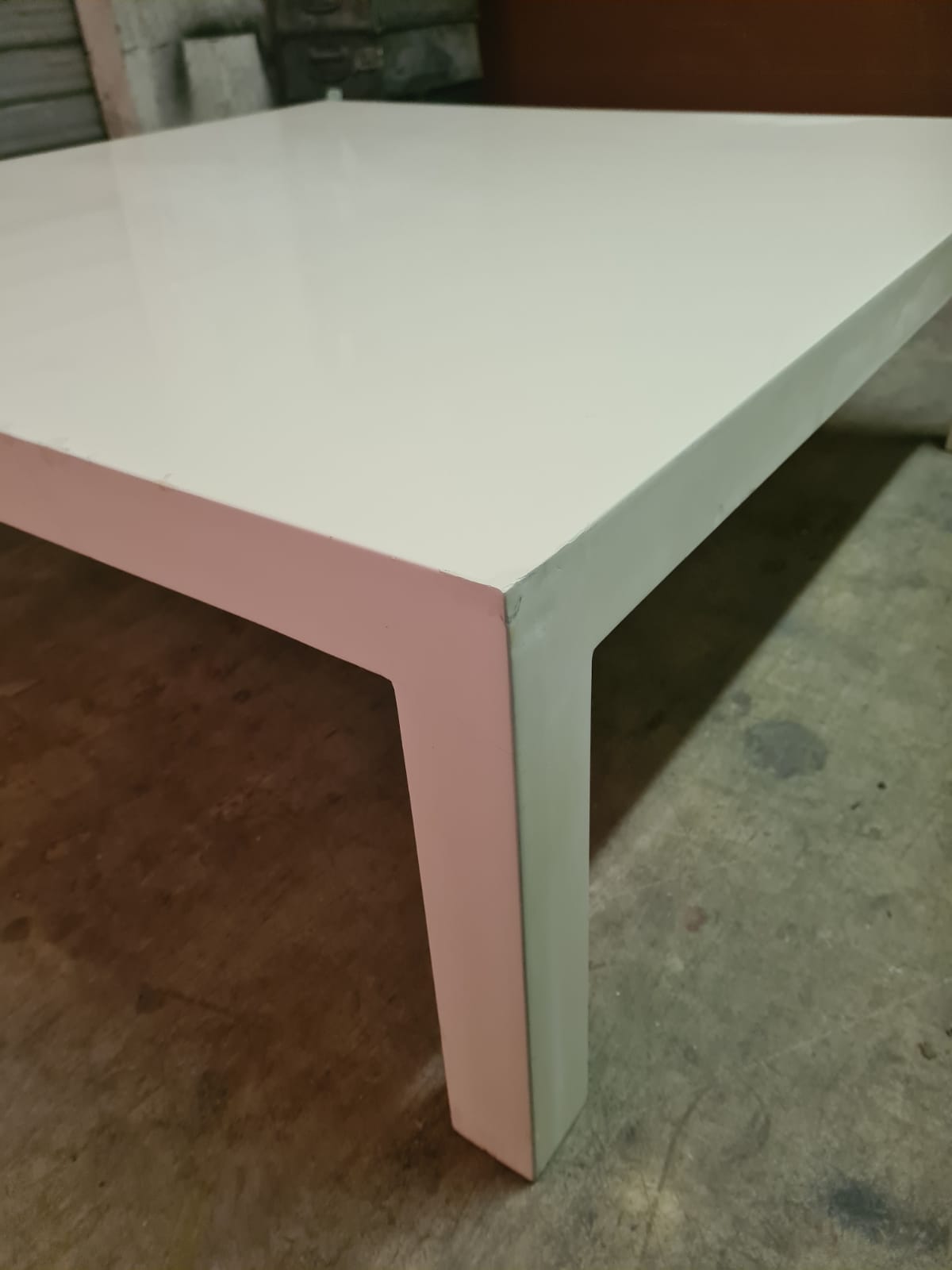 Table basse vintage bois massif
