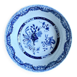 Blue porcelain East India Company salad bowl
