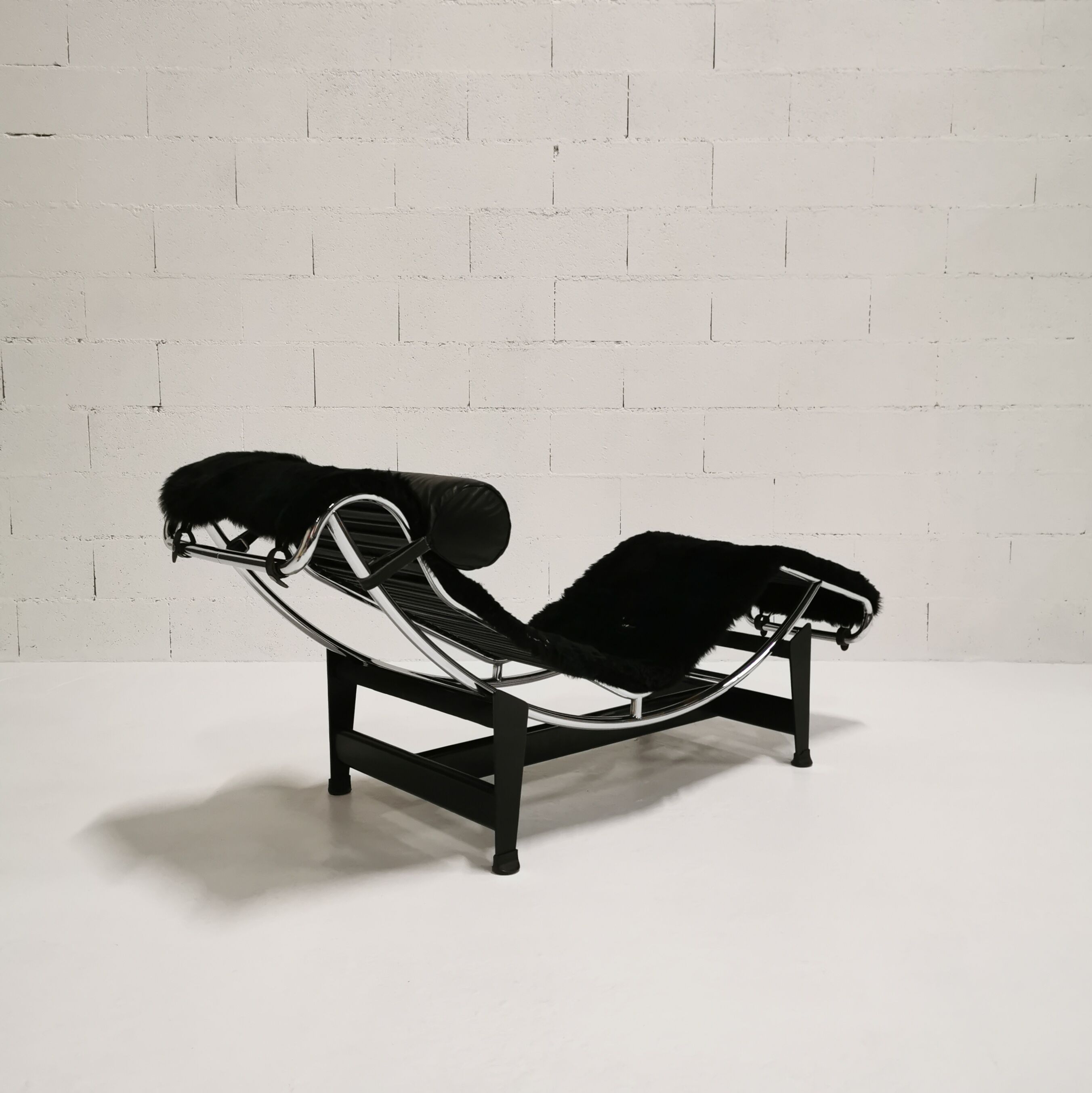 Chaise longue Cassina LC4, Perriand & Le Corbusier, 1965/70