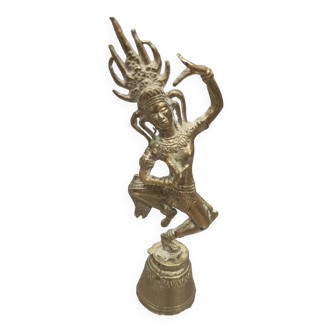 Statuette Apsara en laiton avec clochette