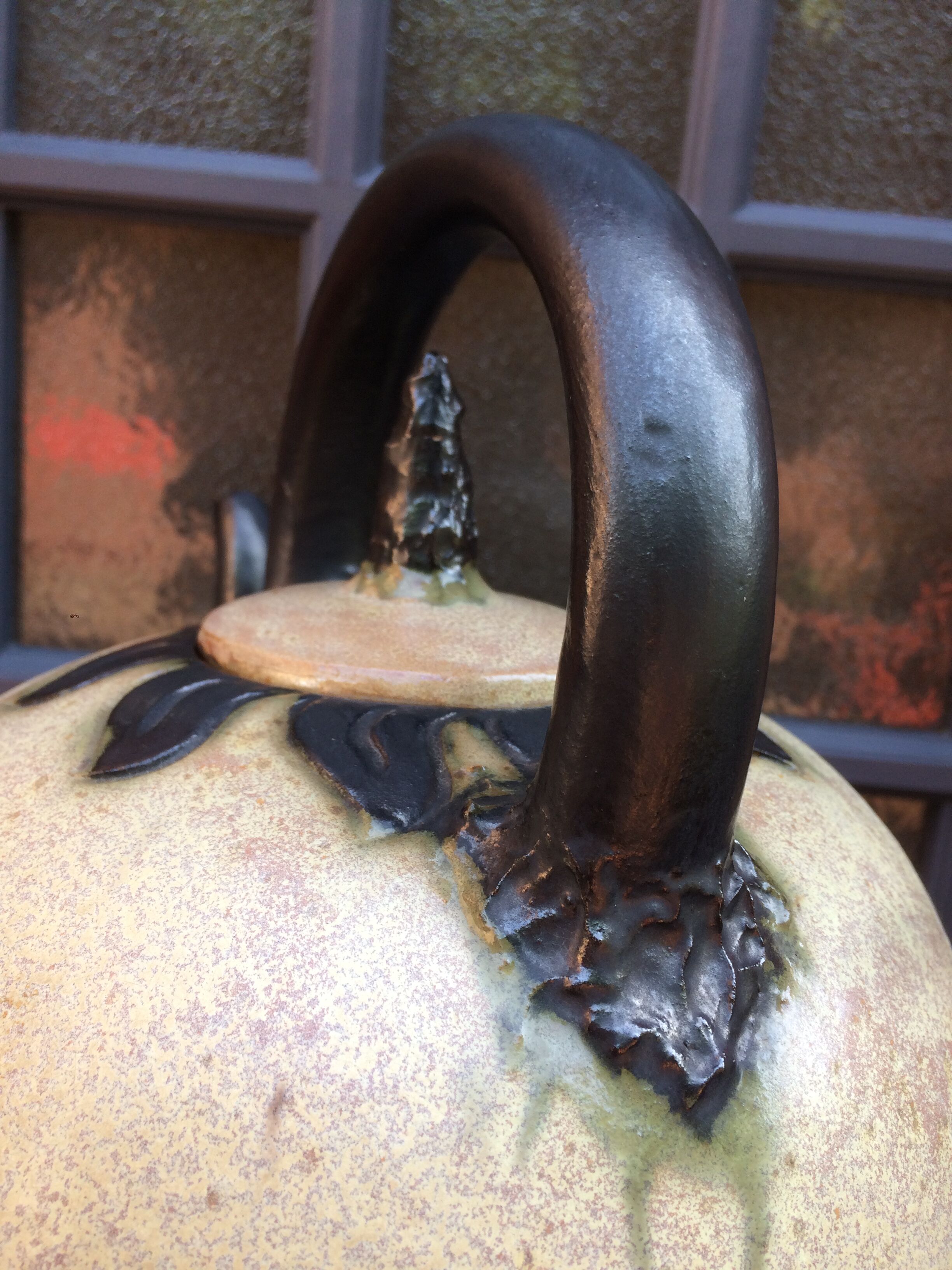 Art teapot by Sylvain Sttublet