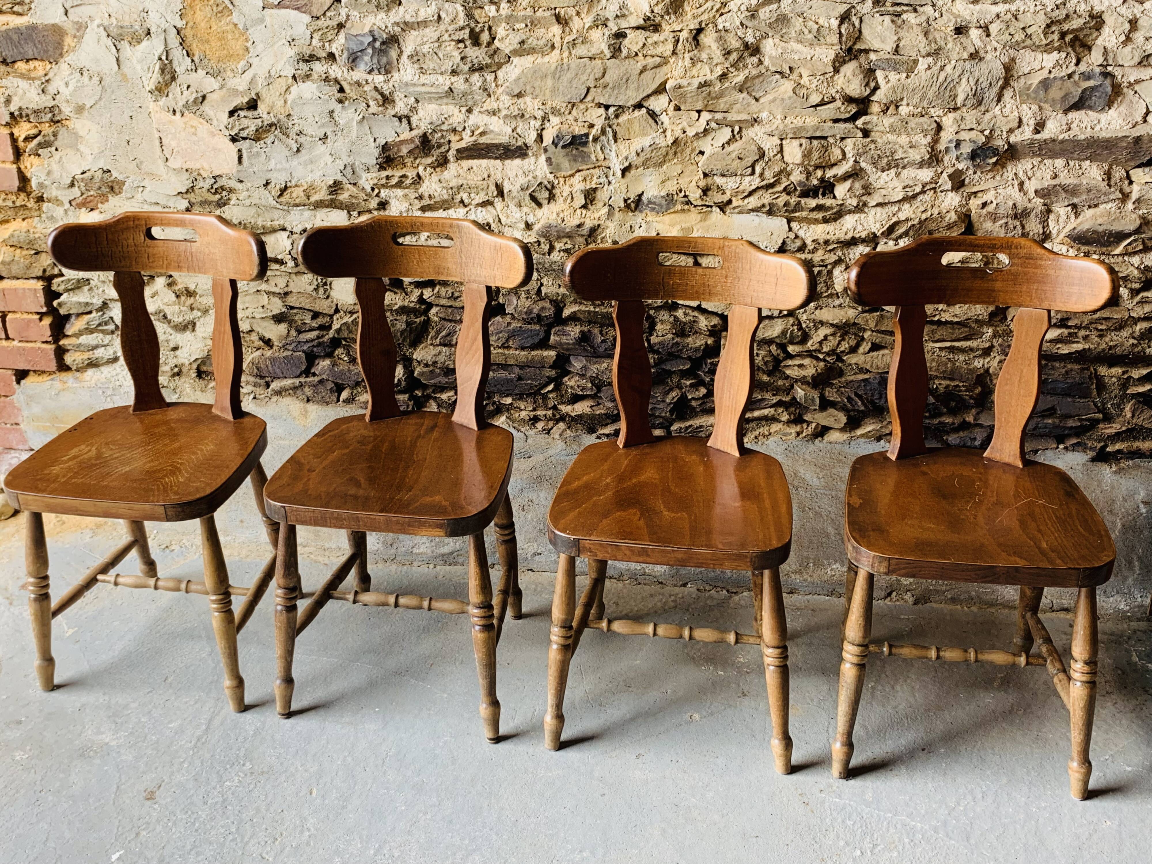 Set of 4 western style chairs