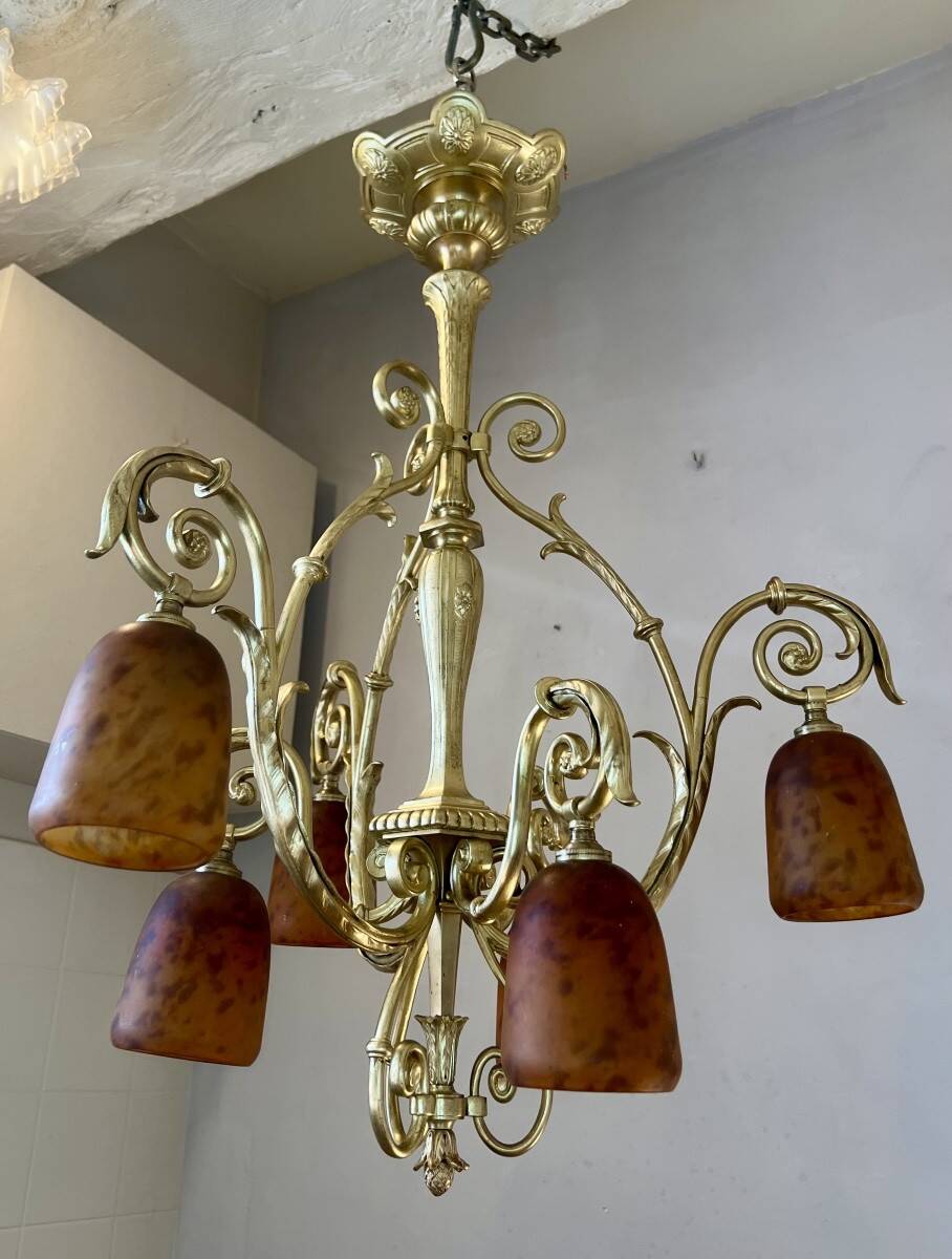 Art Deco tulip chandelier Daum
