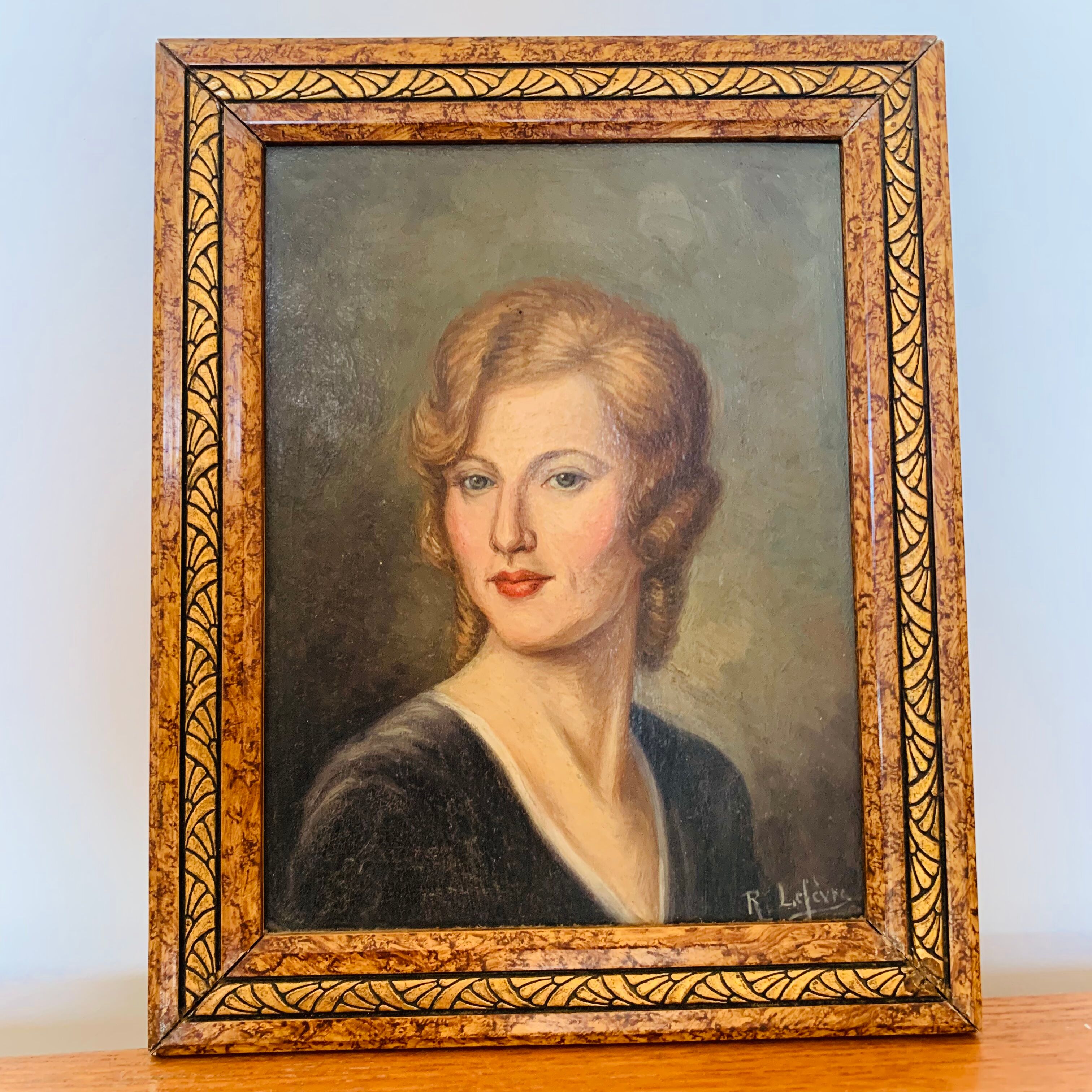 Portrait painting of a woman by R.Lefèvre