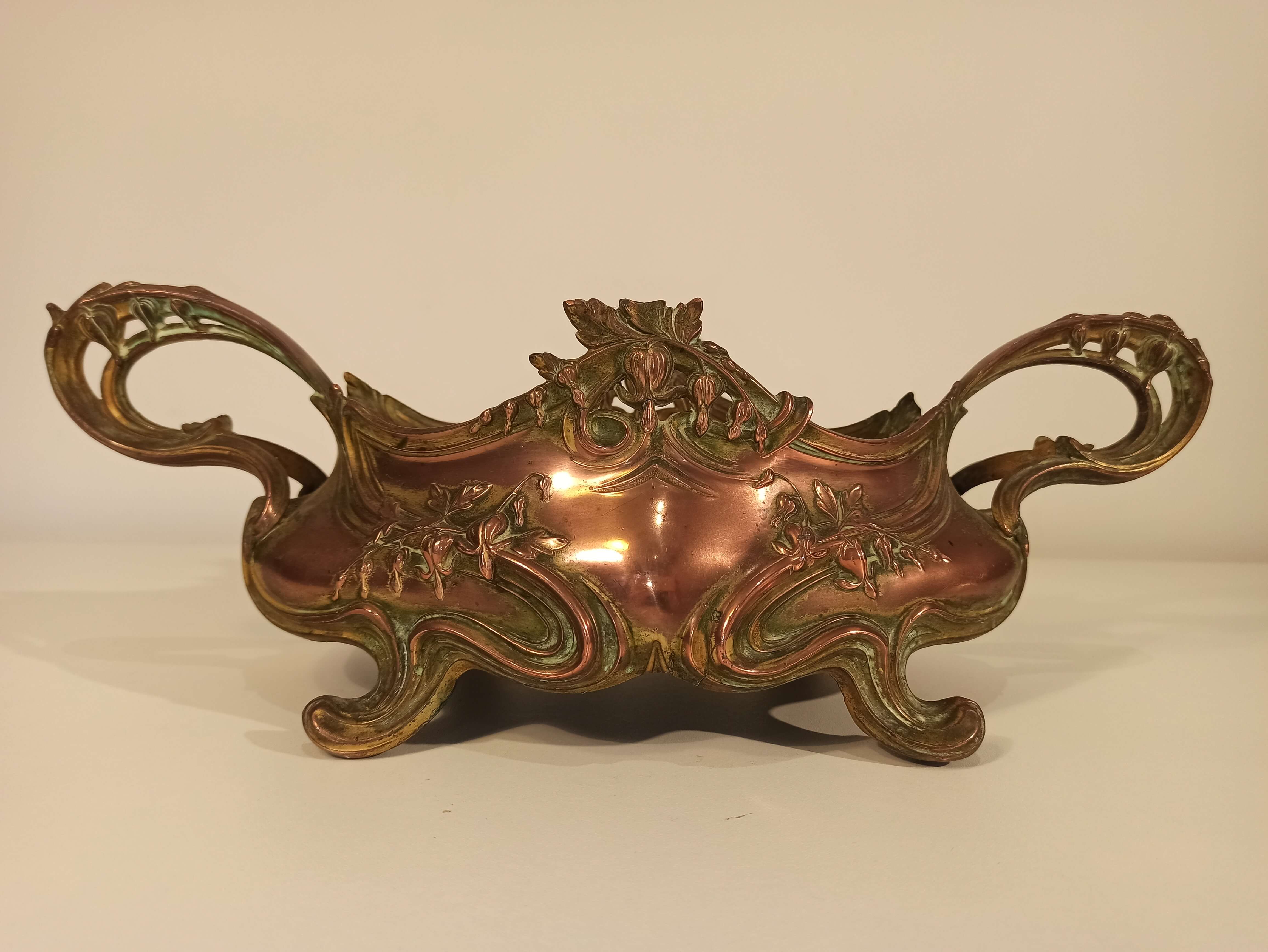 Old baroque copper planter