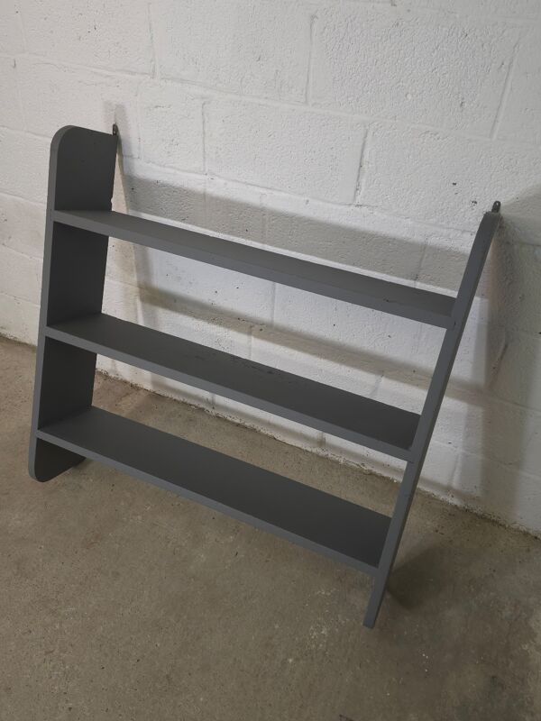 Étagère de cuisine ancienne grise / étagère murale