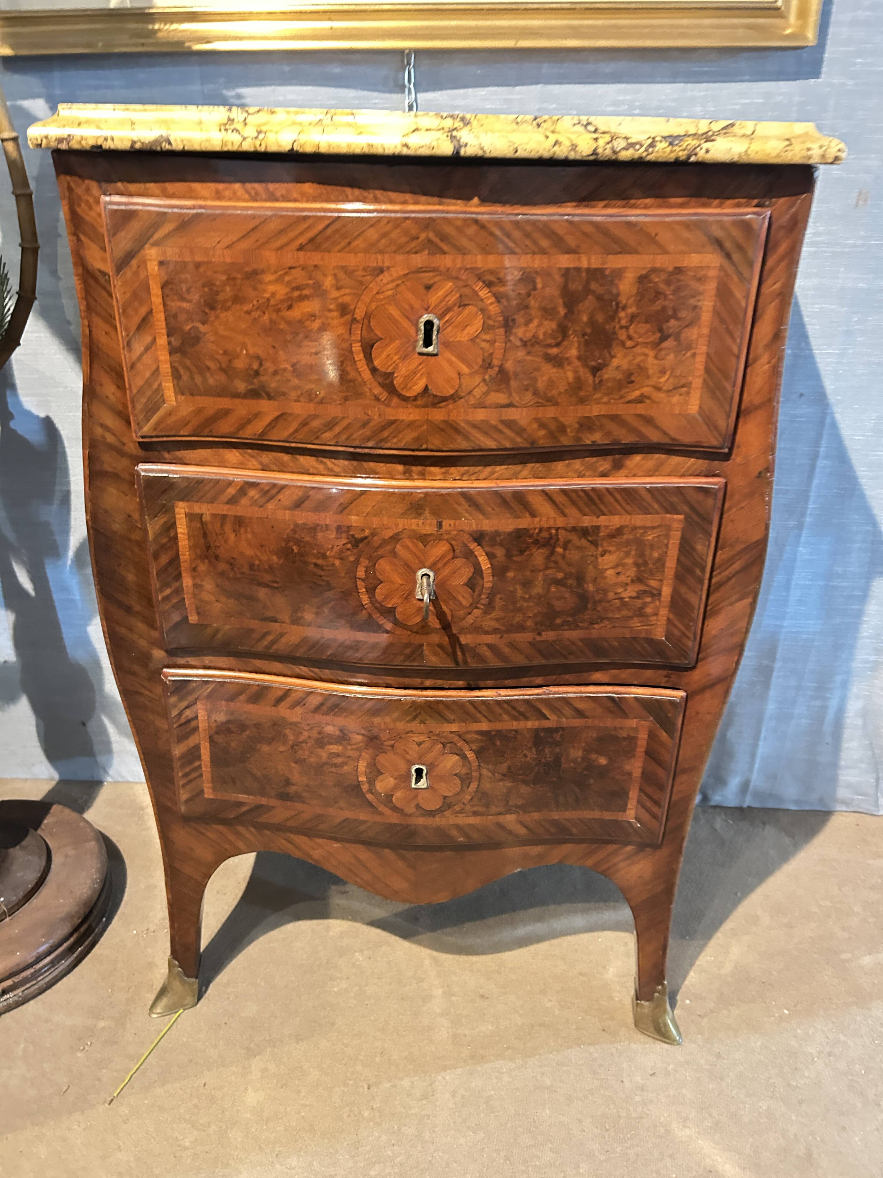 Louis XV marquetry commode, curved.