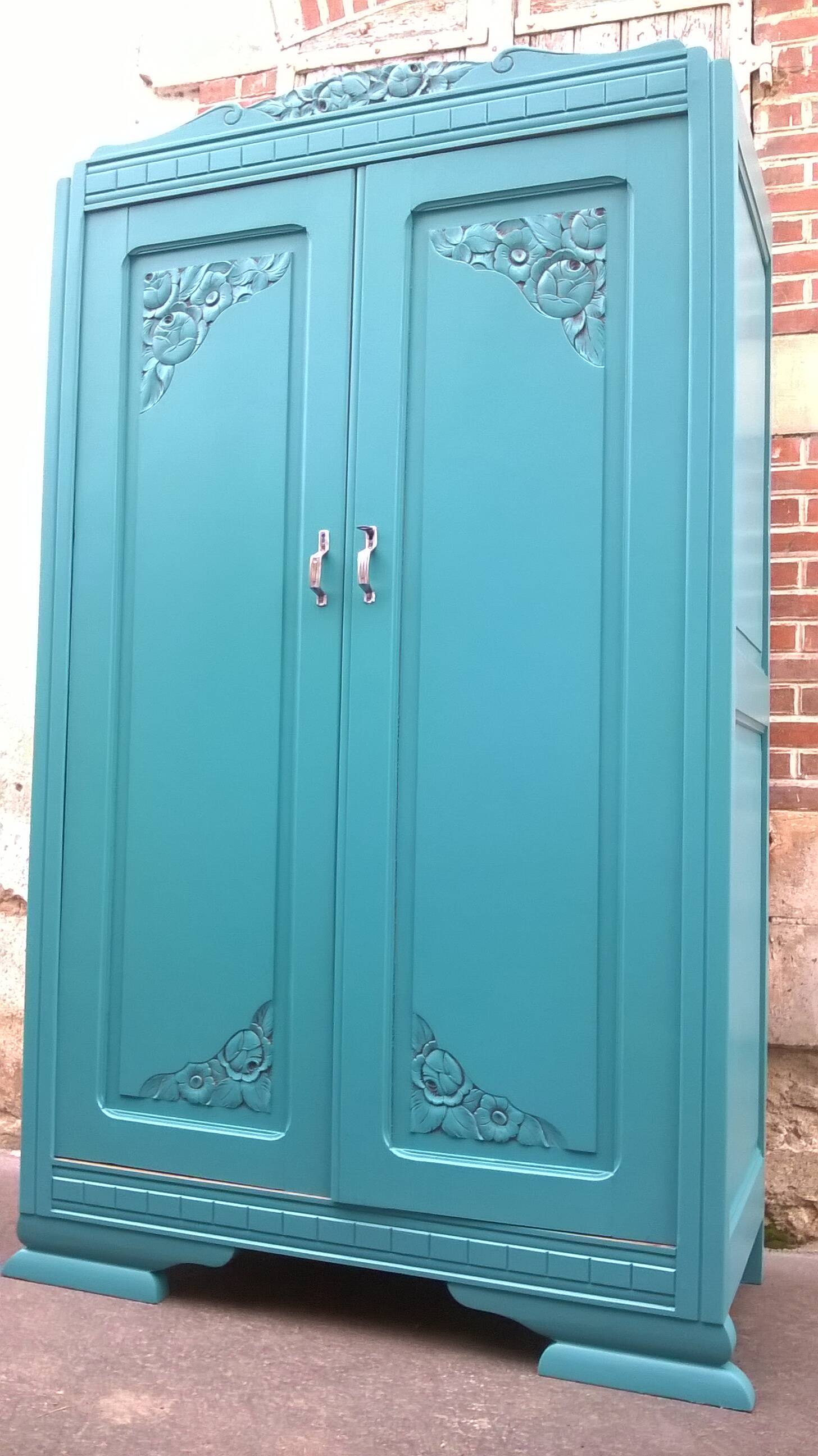 Parisian Art Deco wardrobe from the 1950s