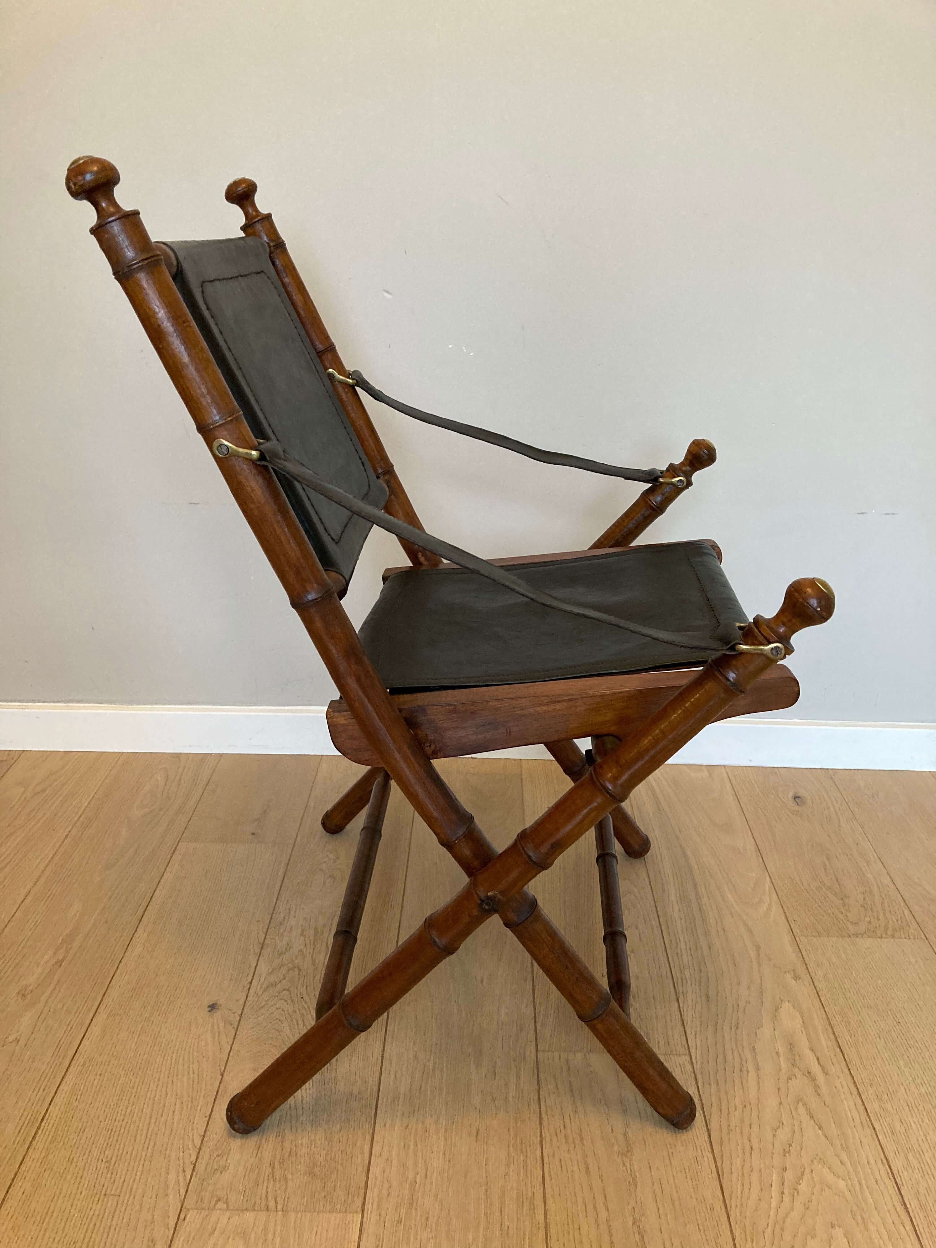 Fauteuil pliant cuir