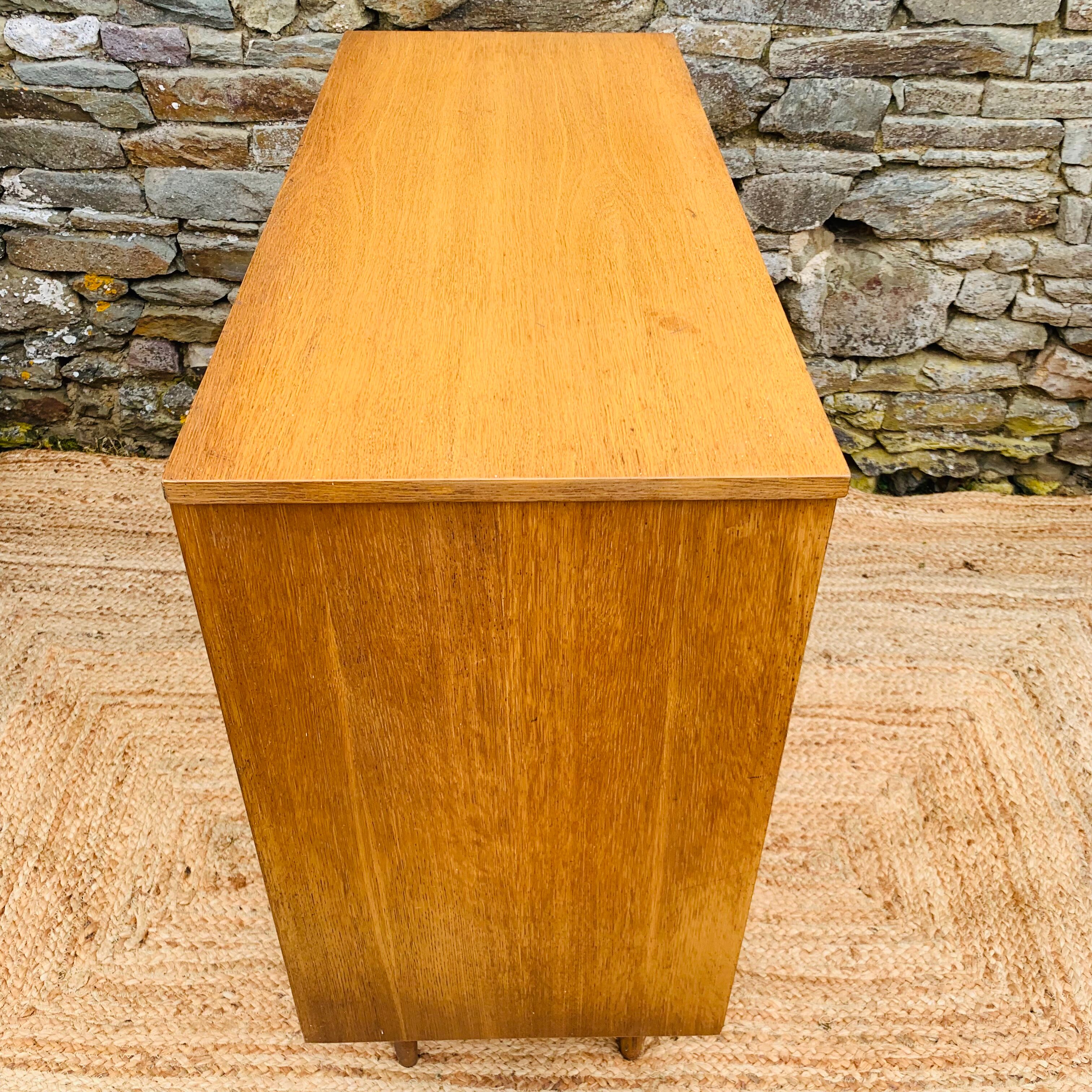 Vintage chest of drawers 4 drawers
