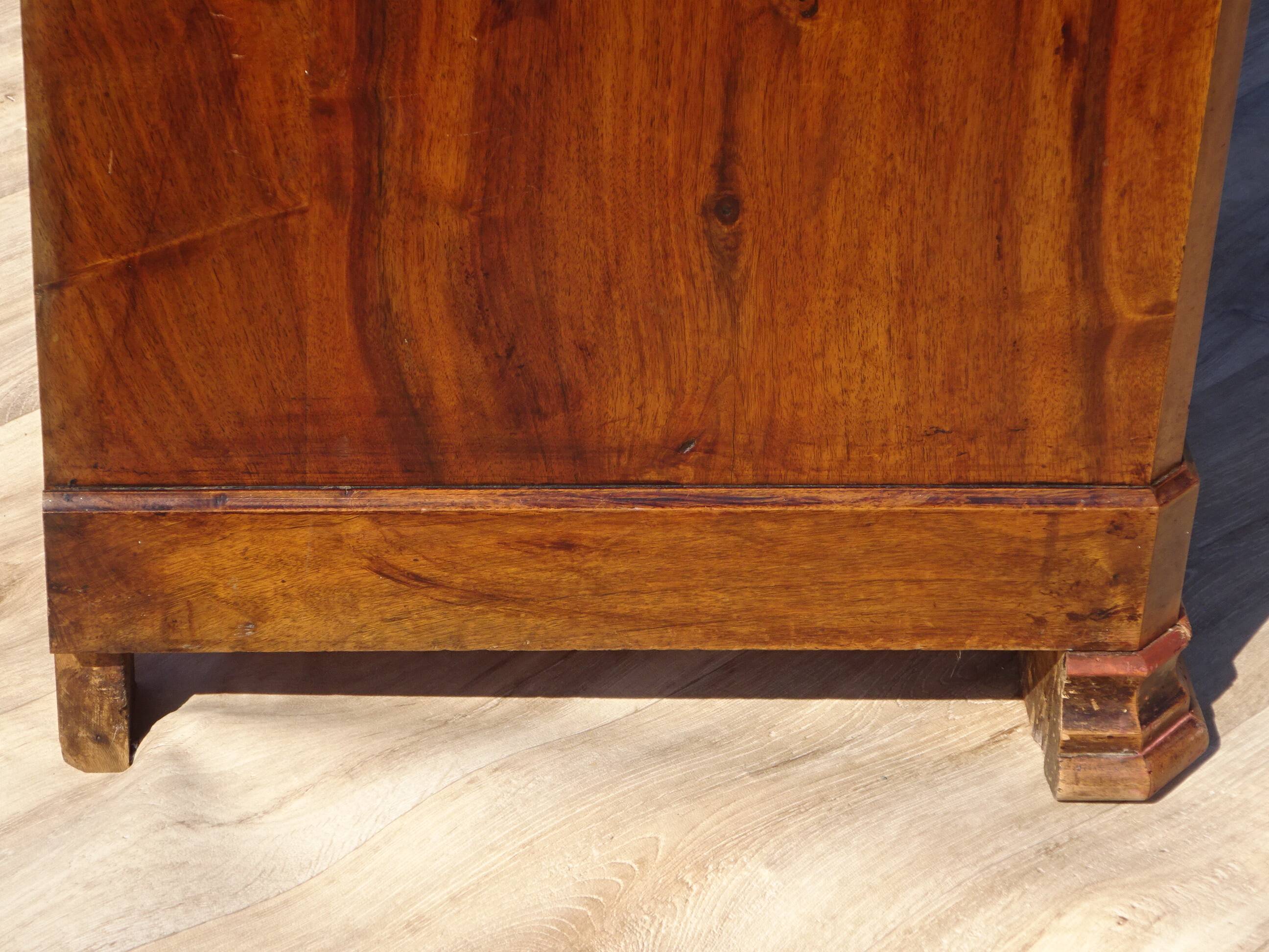 Ancienne commode Louis Philippe en noyer marbre blanc