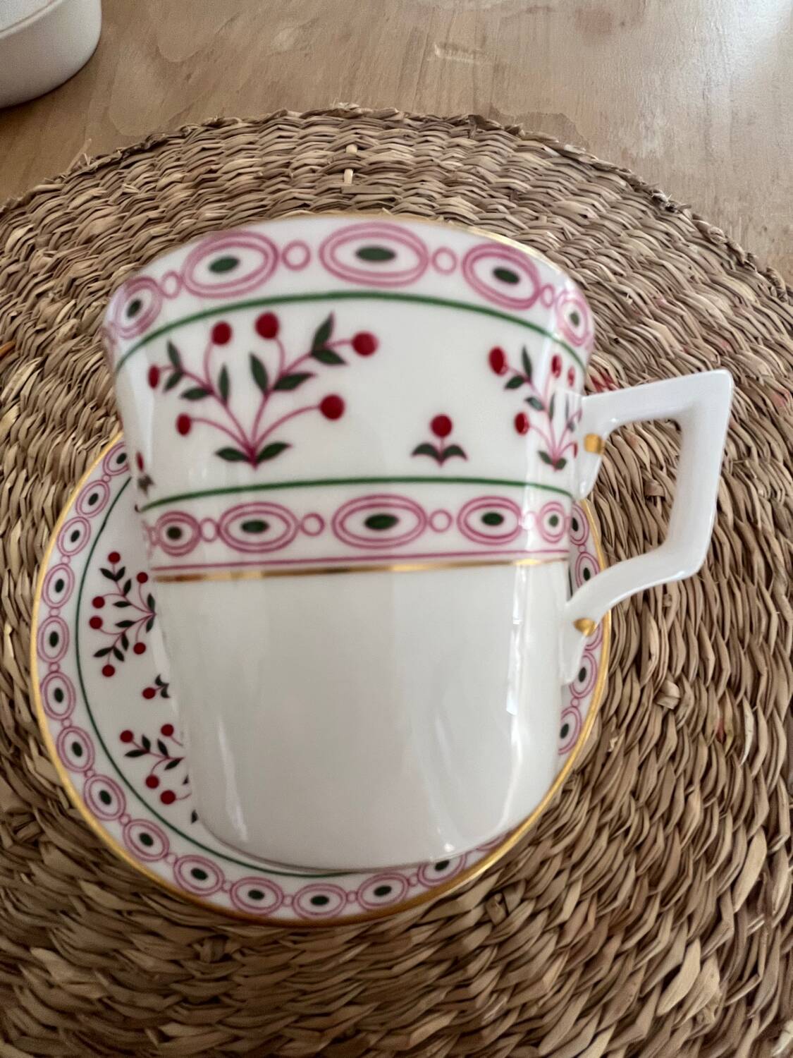 6 tasses à thé en porcelaine anglaise