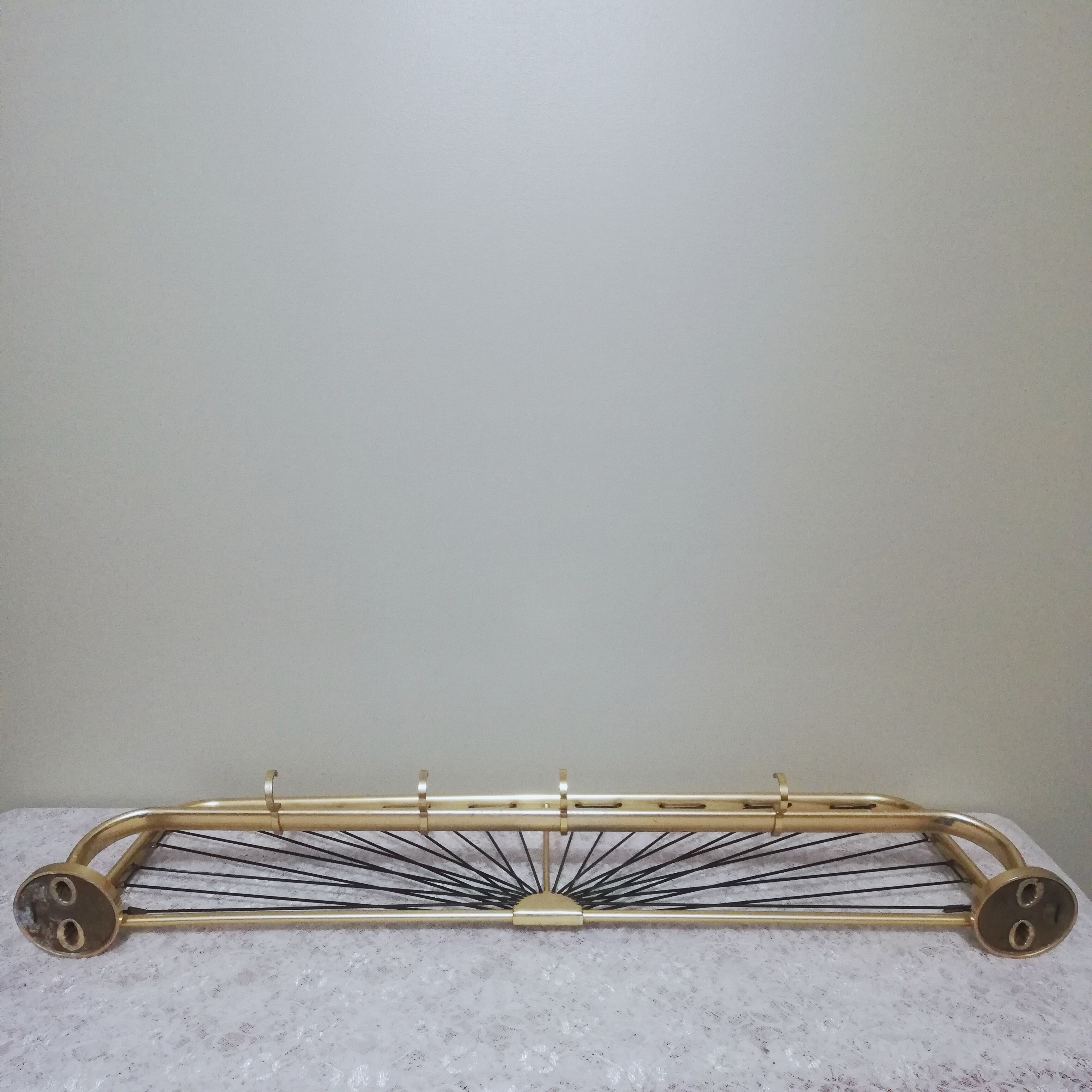 Gold aluminum and and pvc ropes wall coat rack
