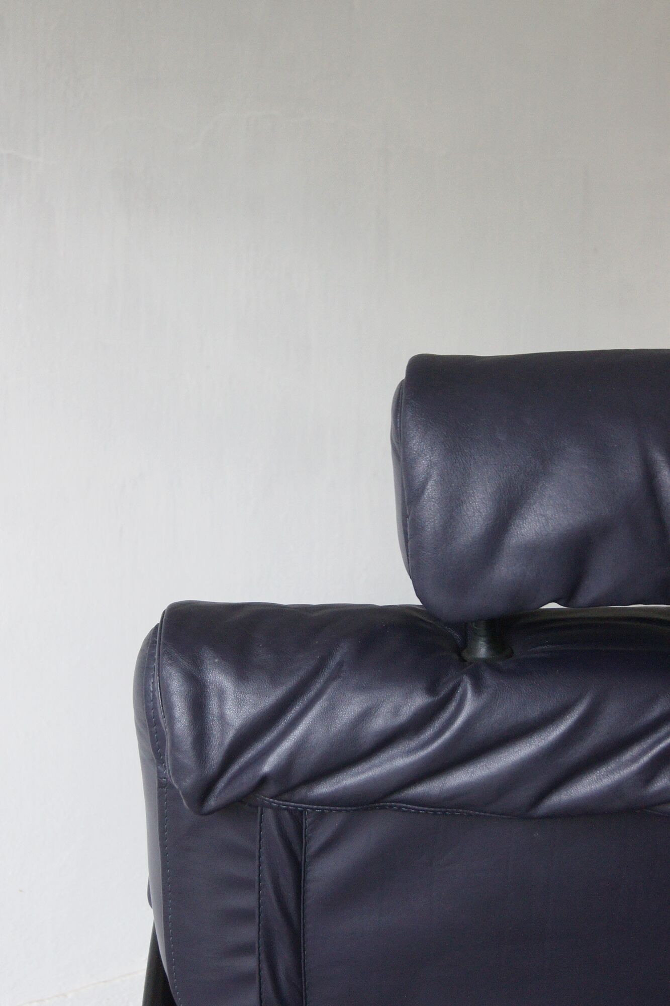 Vintage postmodern leather Italian Memphis lounge armchair