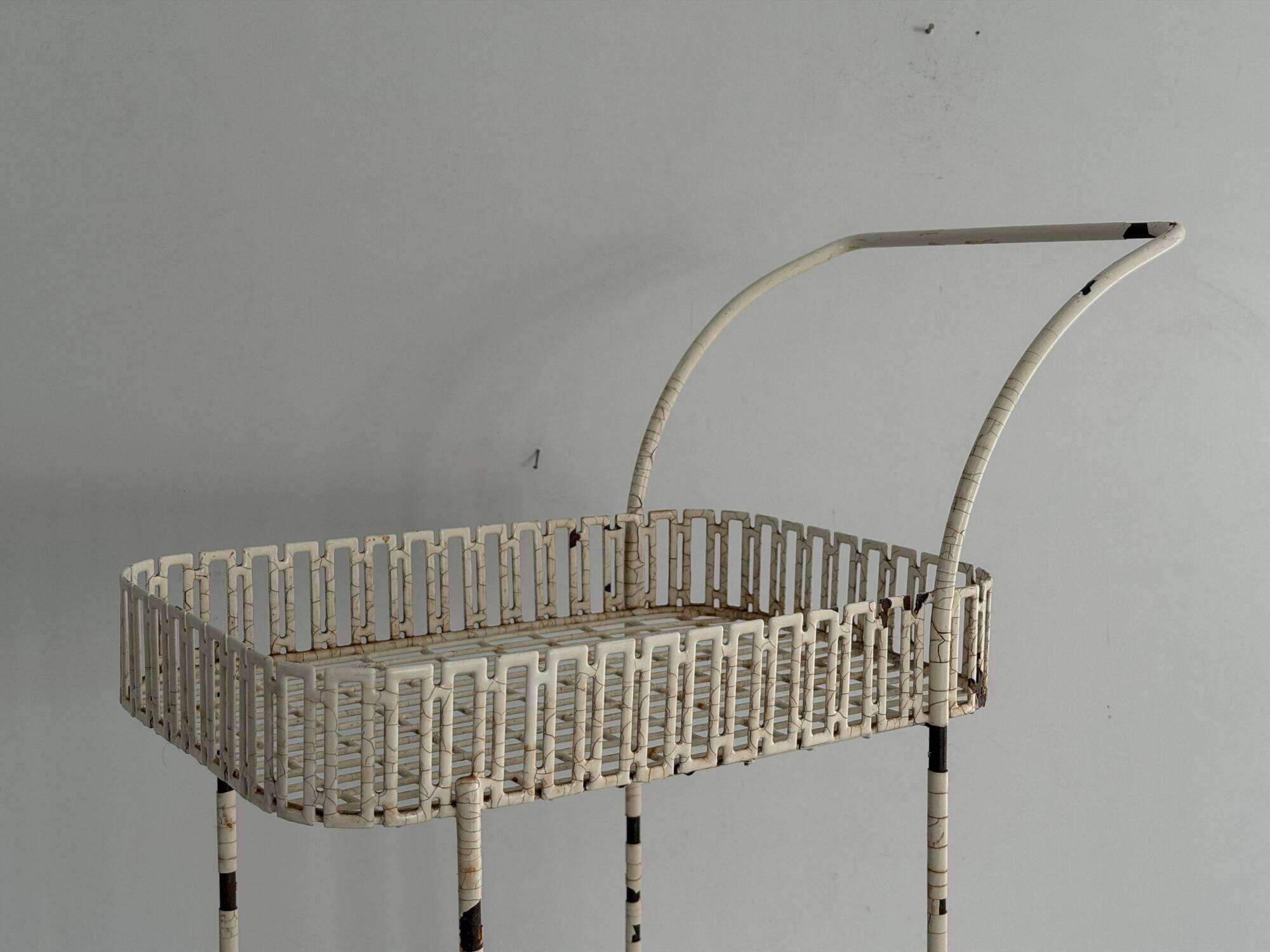 Bar cart or service table in white metal, 1960, France