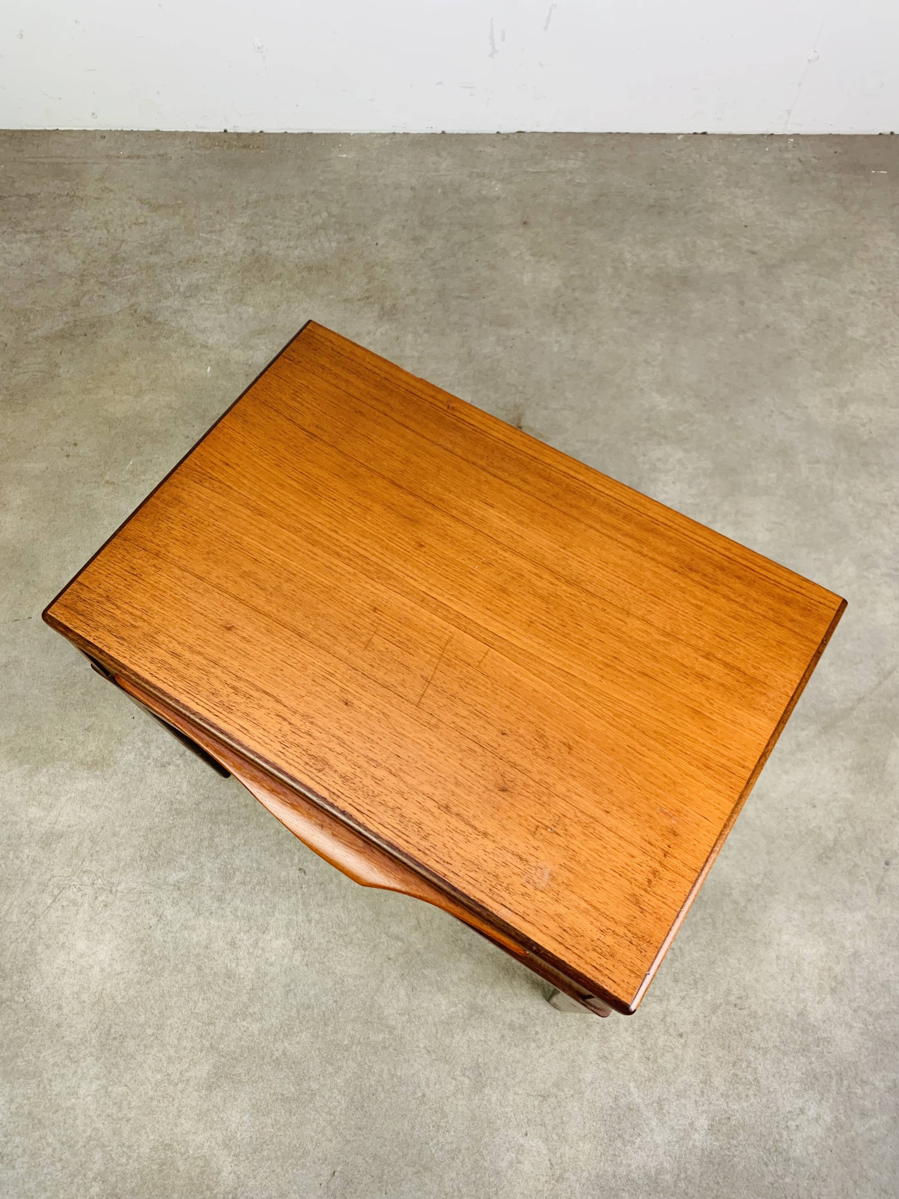 Chevet scandinave en teck, années 60