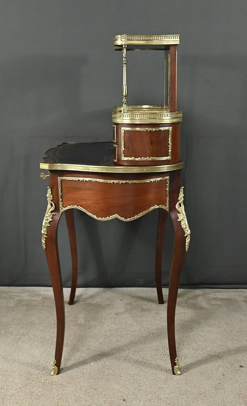 Small mahogany lady's writing desk, Napoleon III period – second half of the 19th century