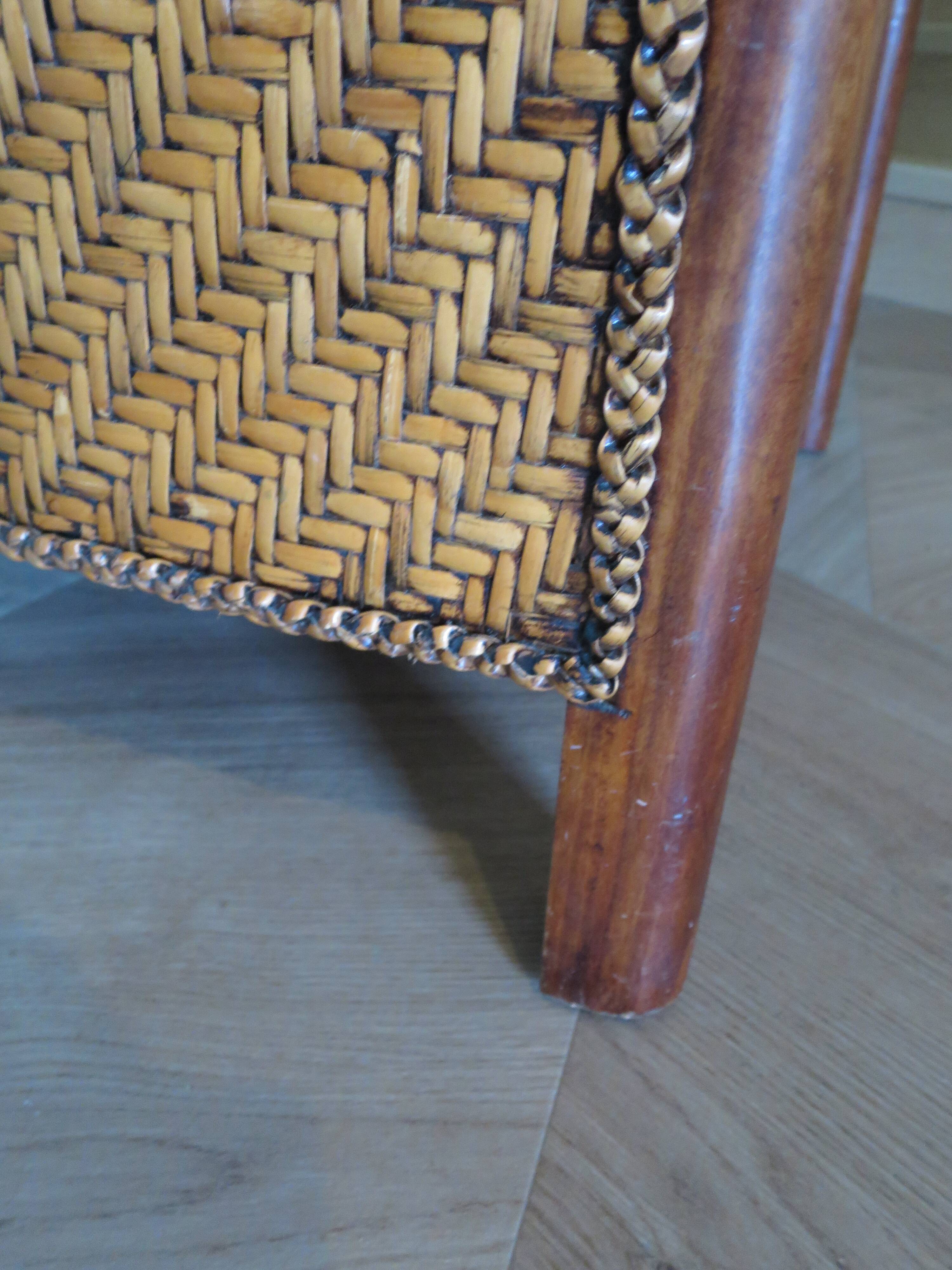 Fauteuil Style Colonial-Rotin tressé-Vintage-coussin simili cuir