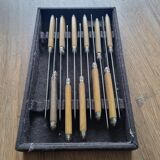 11 horn and silver knives from 1940