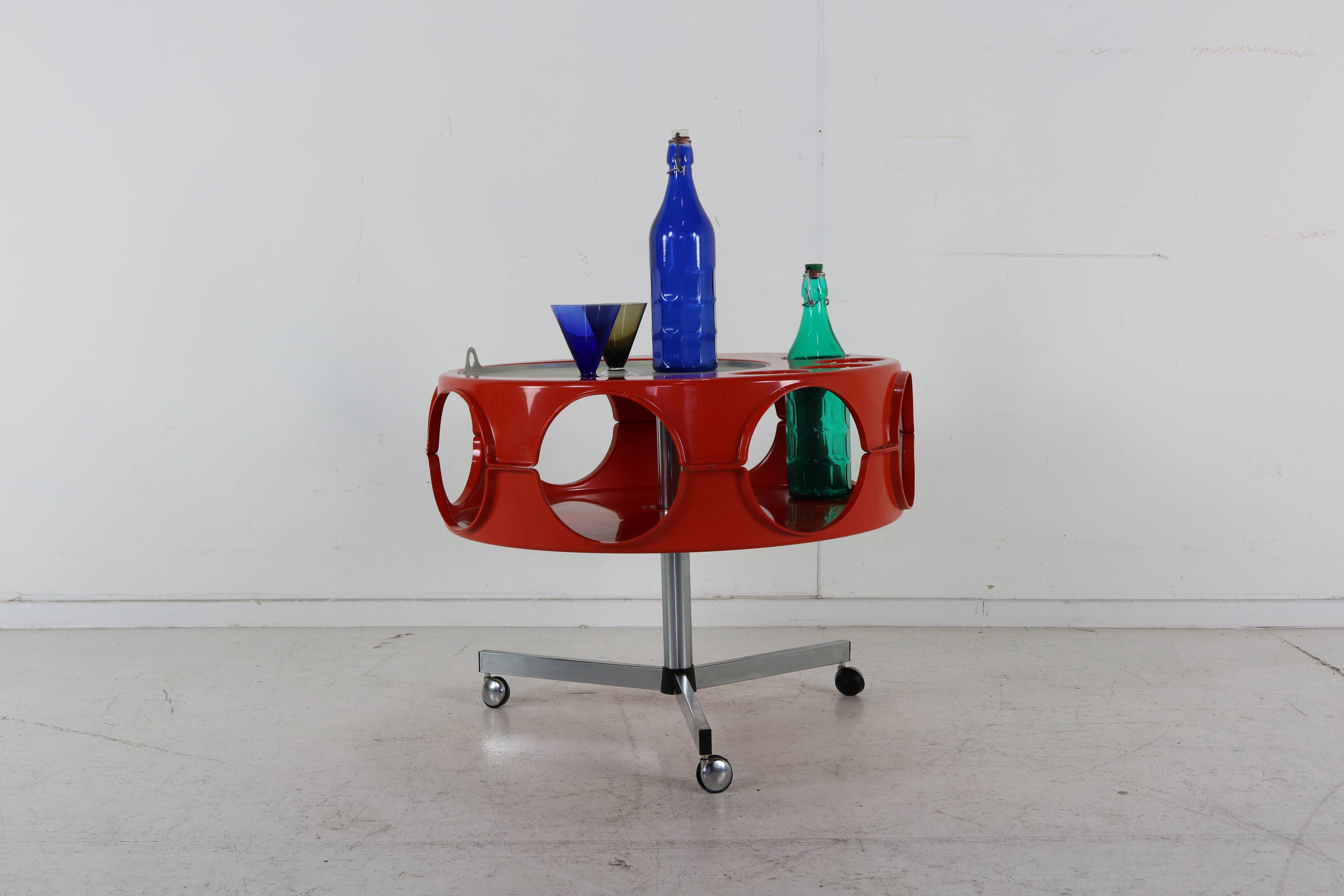 Space age 70s orange syntheric bar on casters