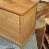 Old chest of drawers